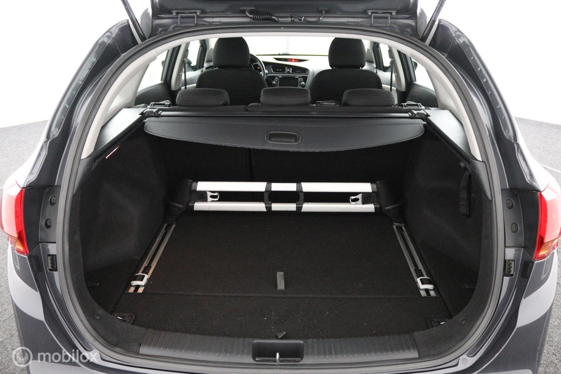 Foto van Kia Cee D