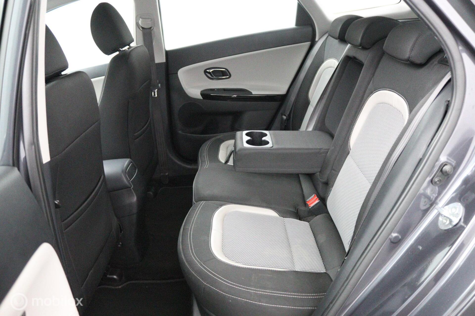 Foto van Kia Cee D