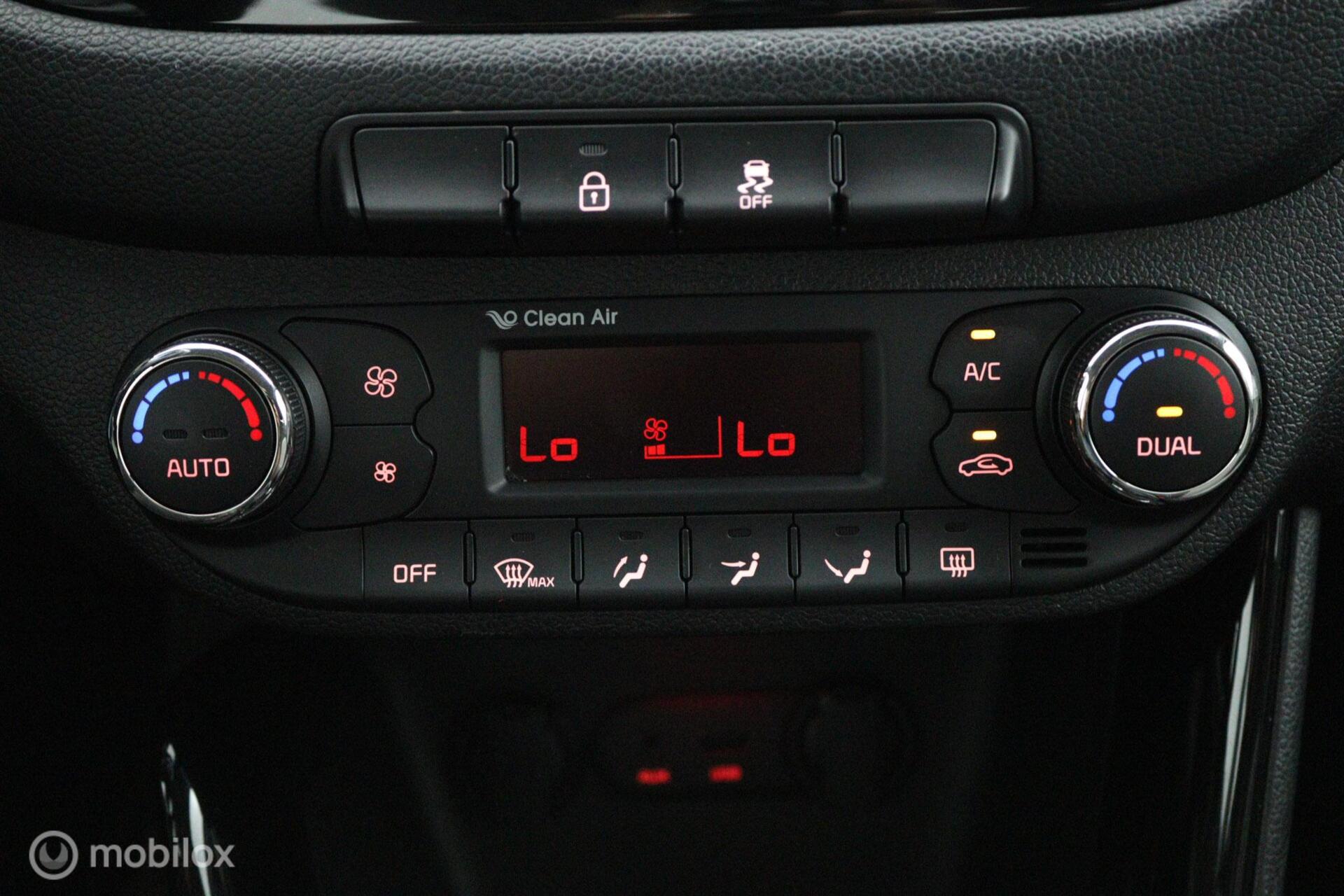 Foto van Kia Cee D