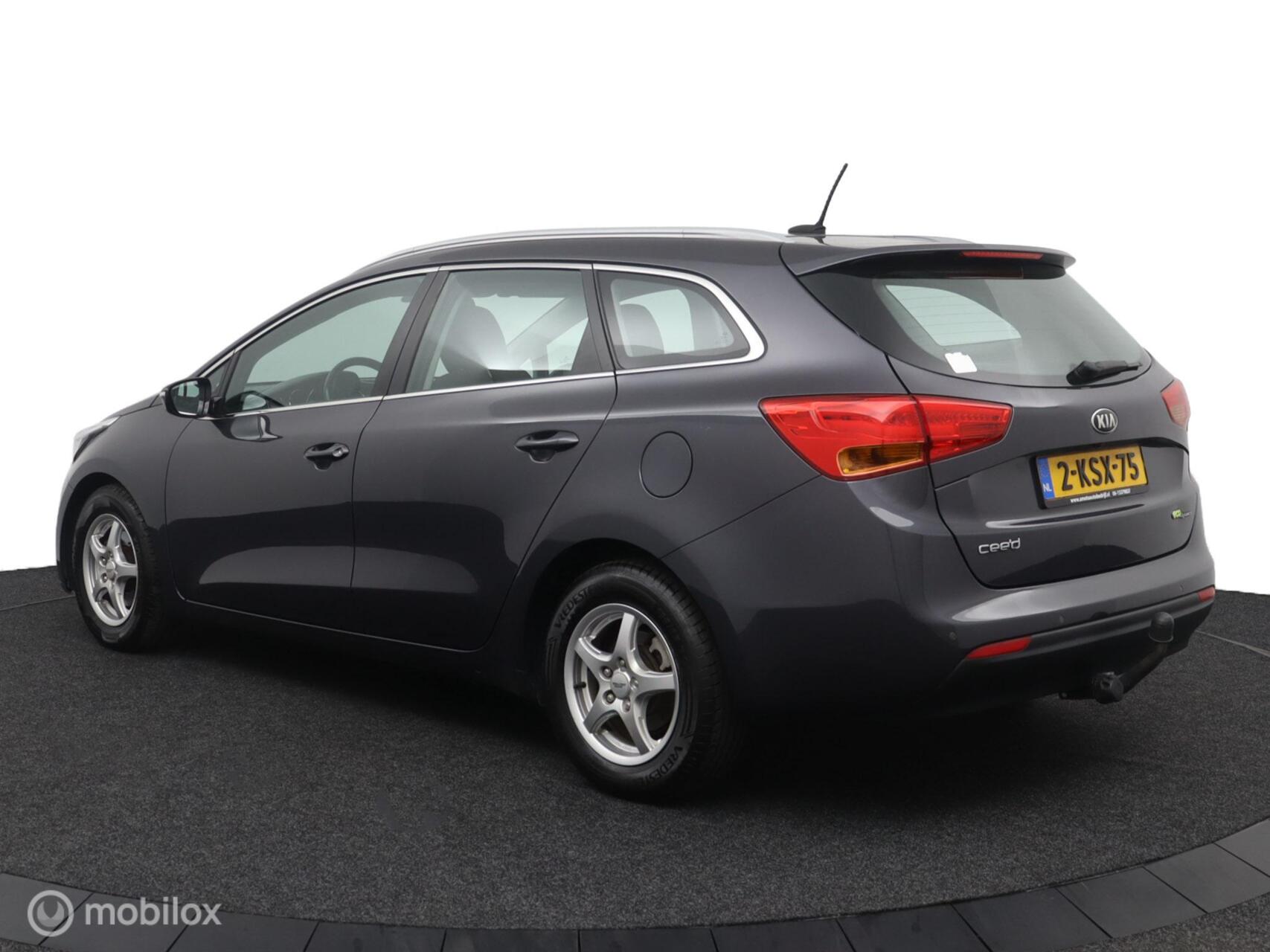 Foto van Kia Cee D