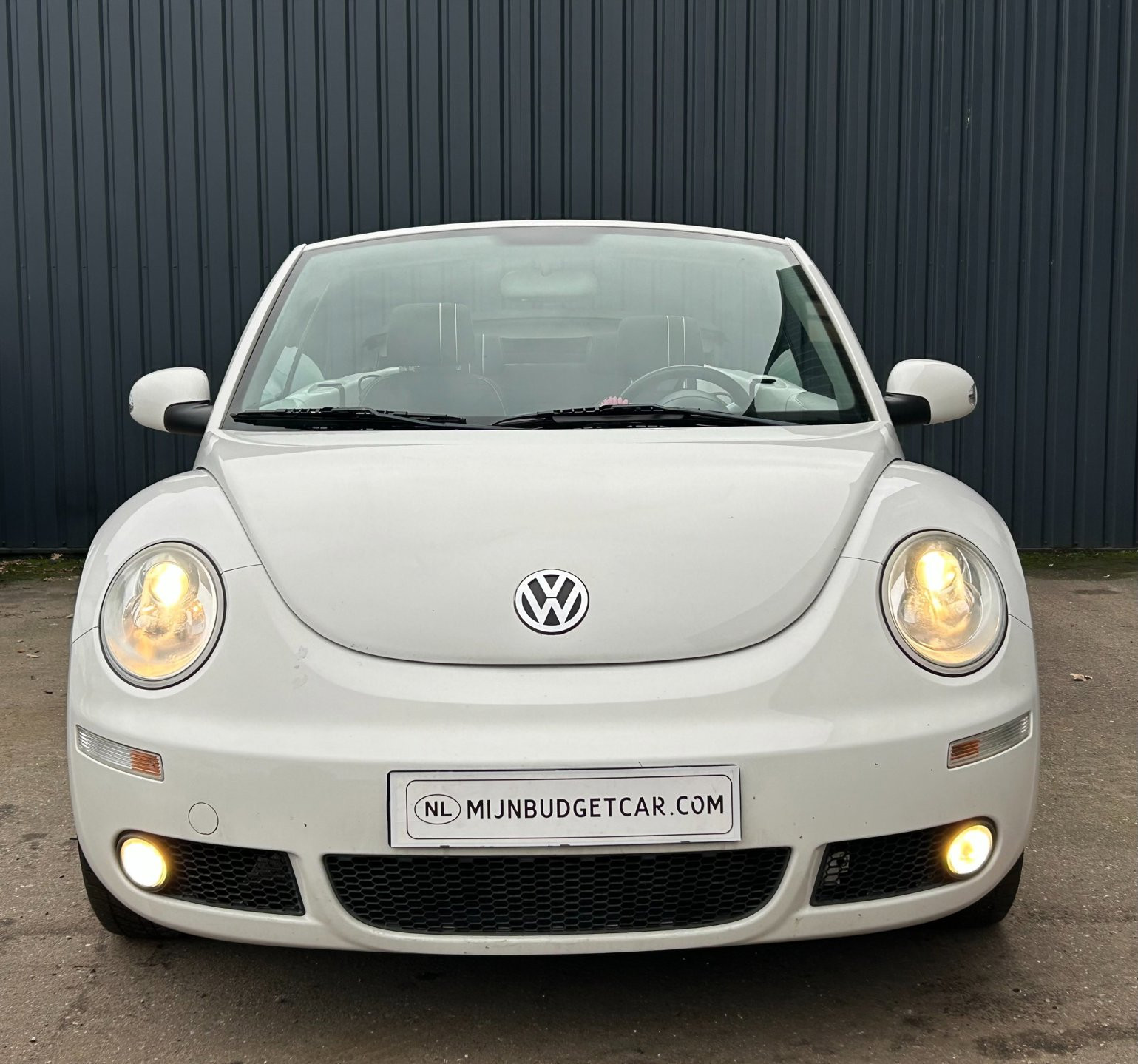Foto van Volkswagen New Beetle Cabriolet