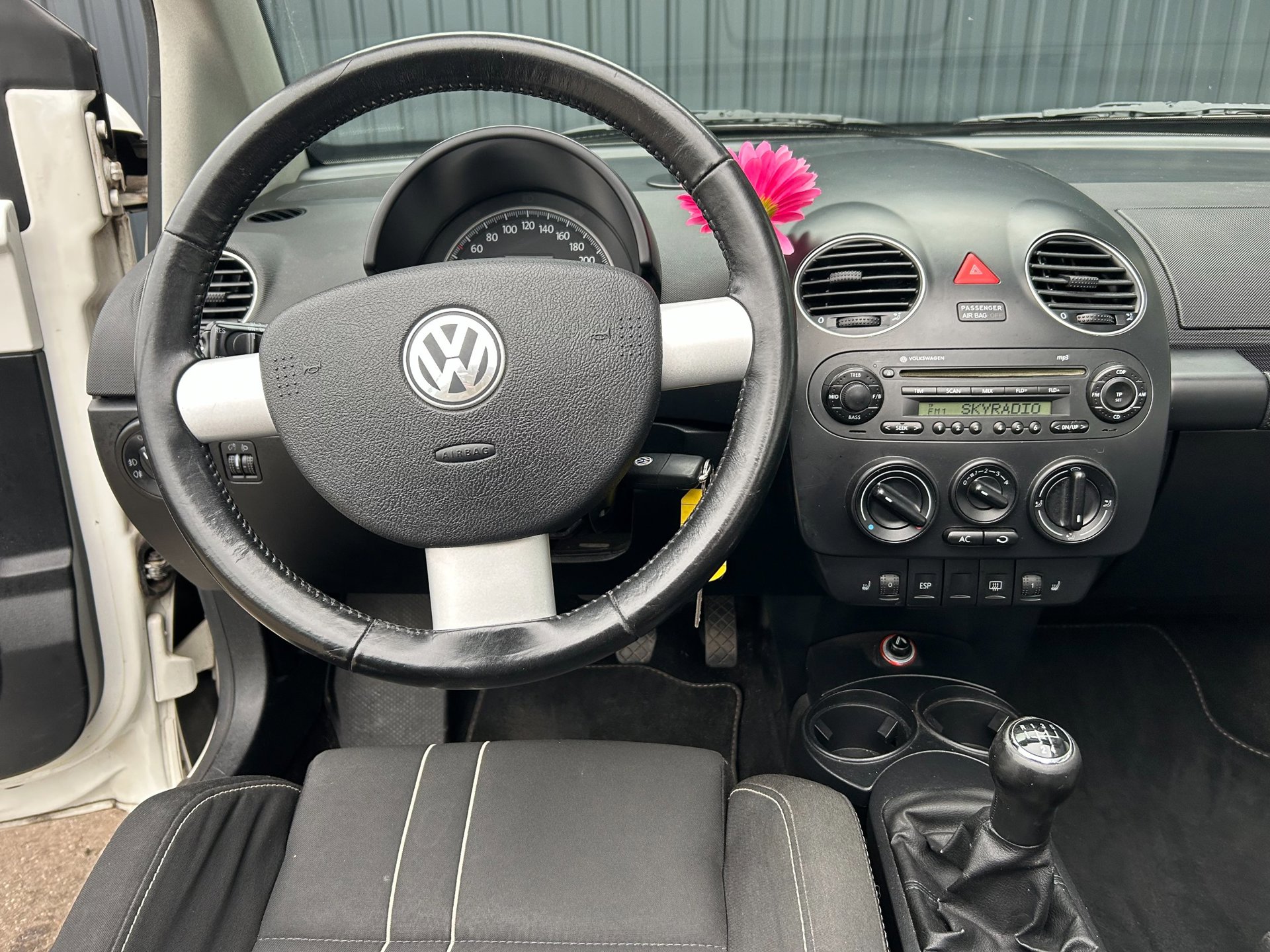 Foto van Volkswagen New Beetle Cabriolet