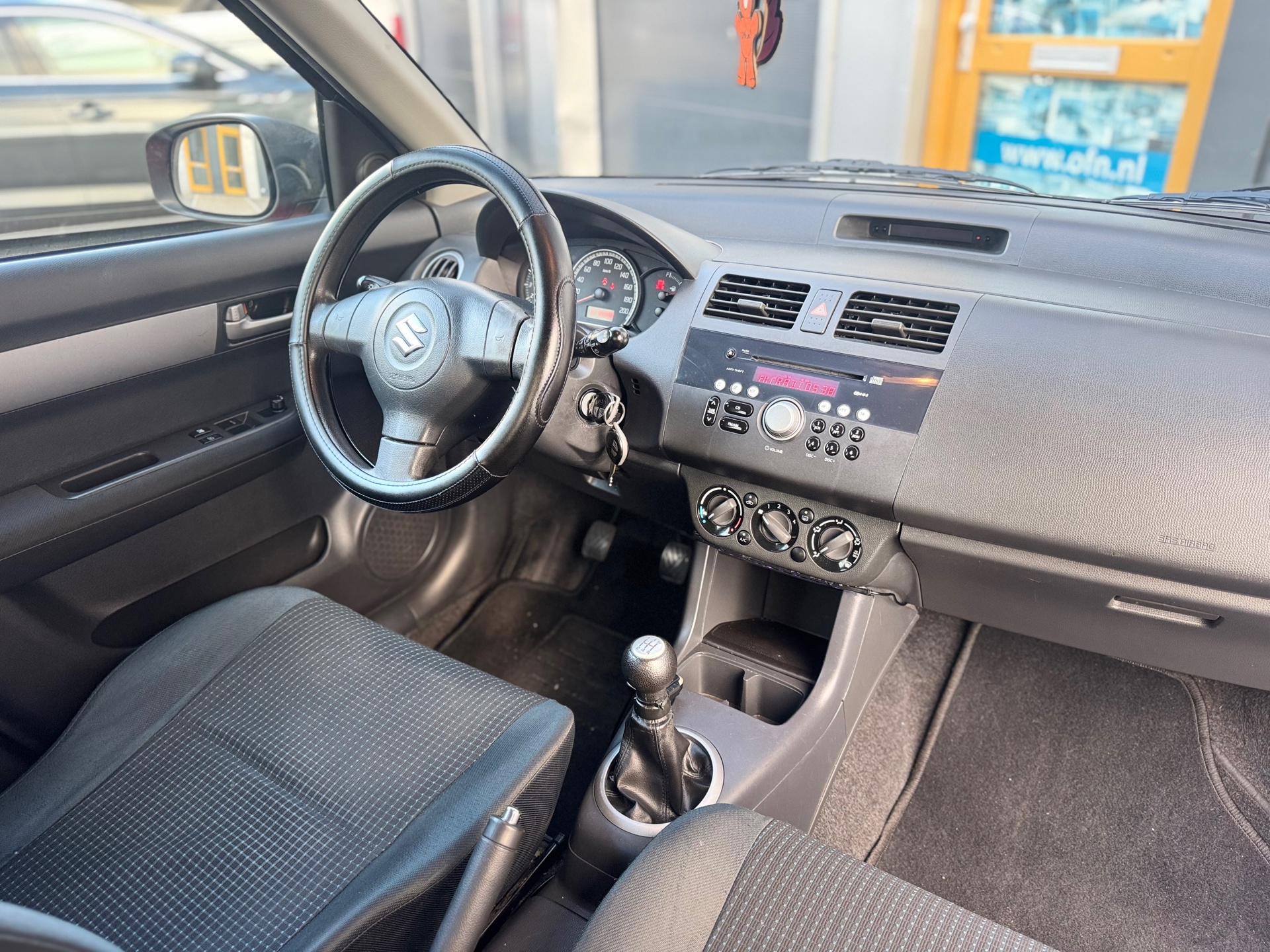 Foto van Suzuki Swift