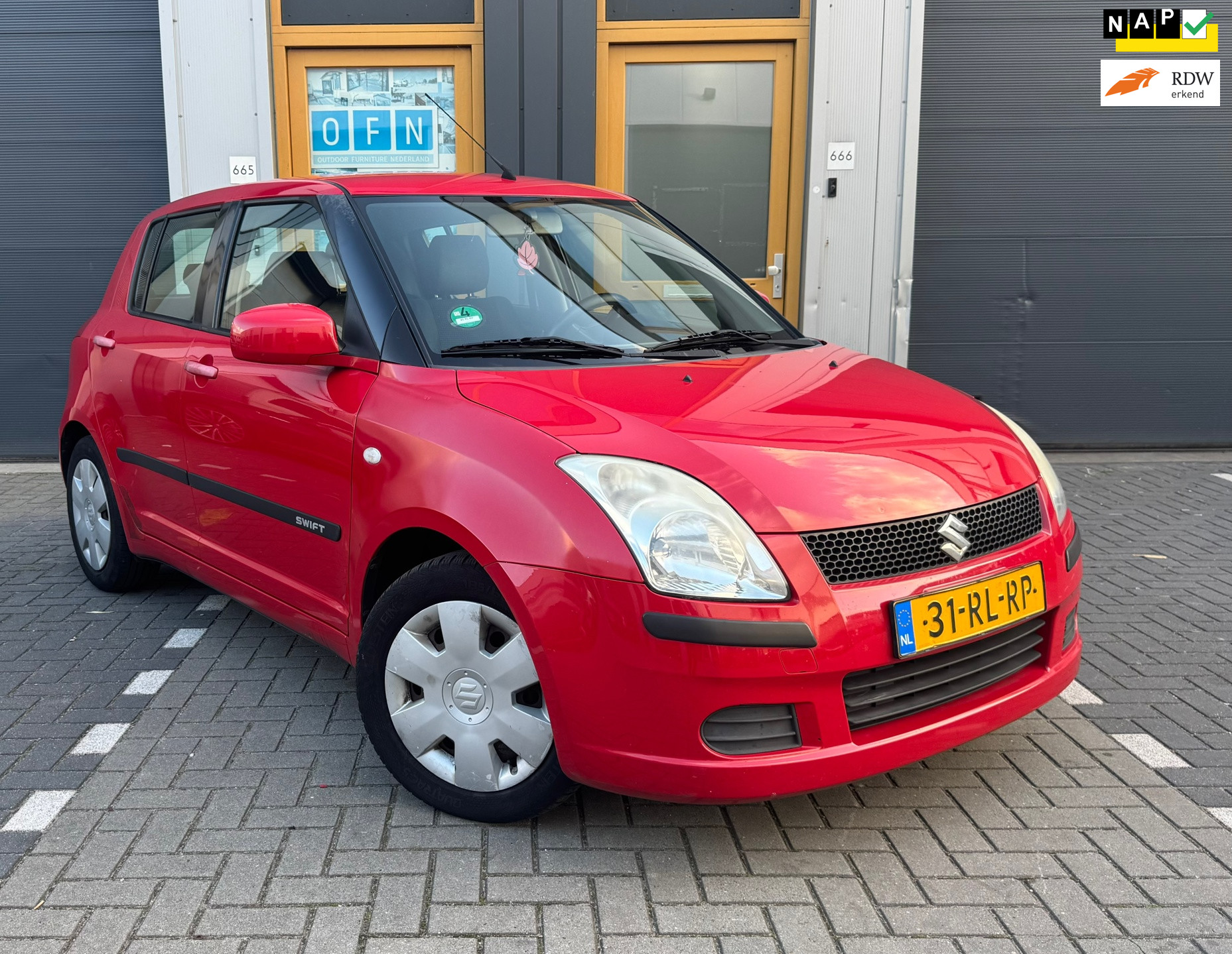Suzuki Swift 1.3 GLS 2005 - voorkant