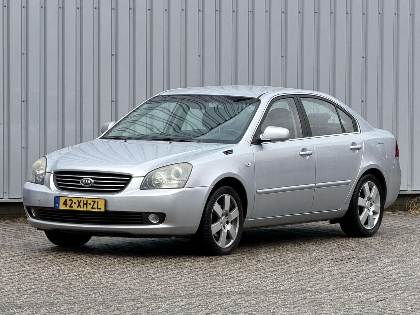 Kia Magentis 2.7 V6 X-clusive inruil mogelijk 2007 - voorkant
