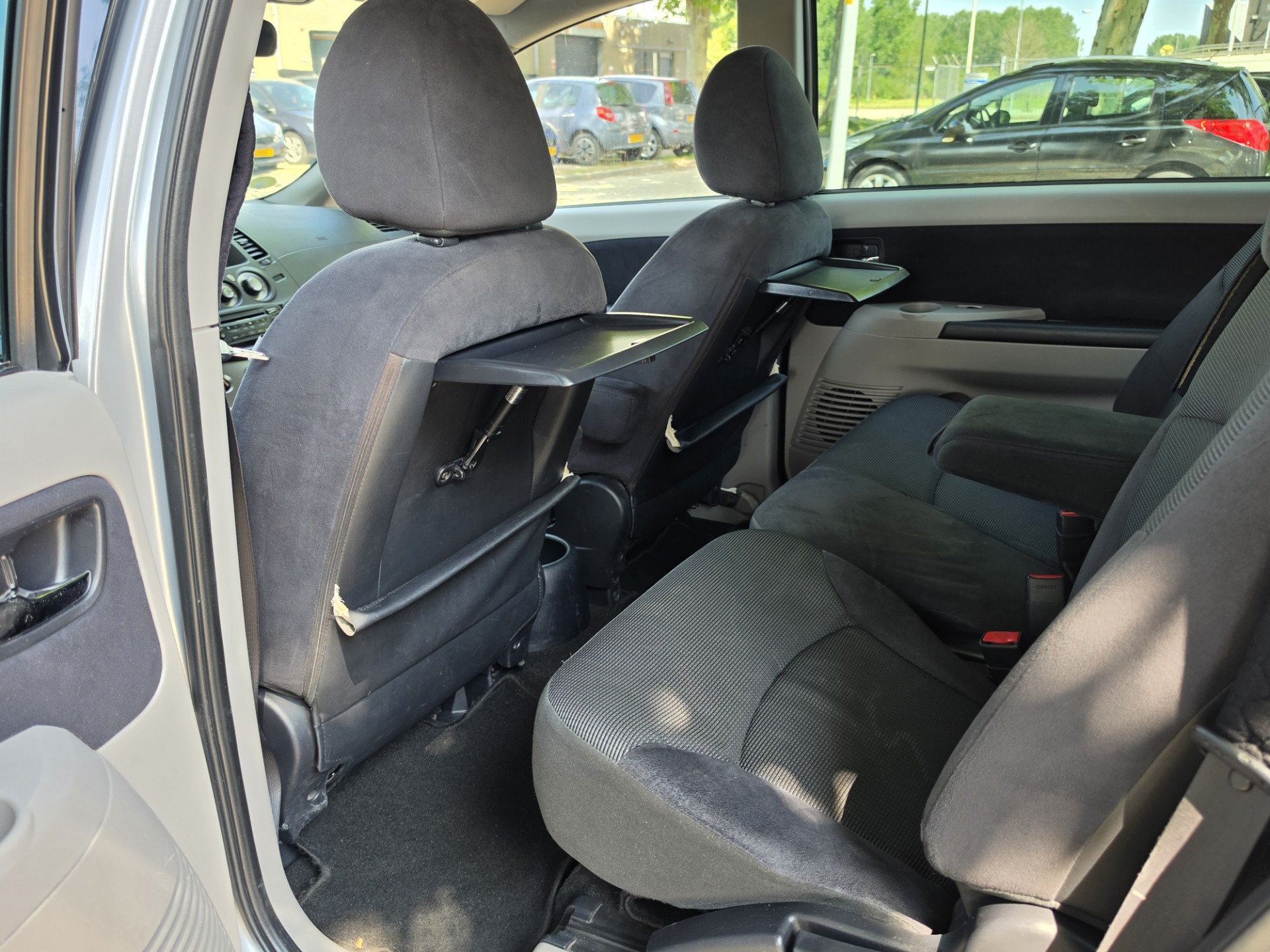Foto van Mitsubishi Mitsubishi Grandis