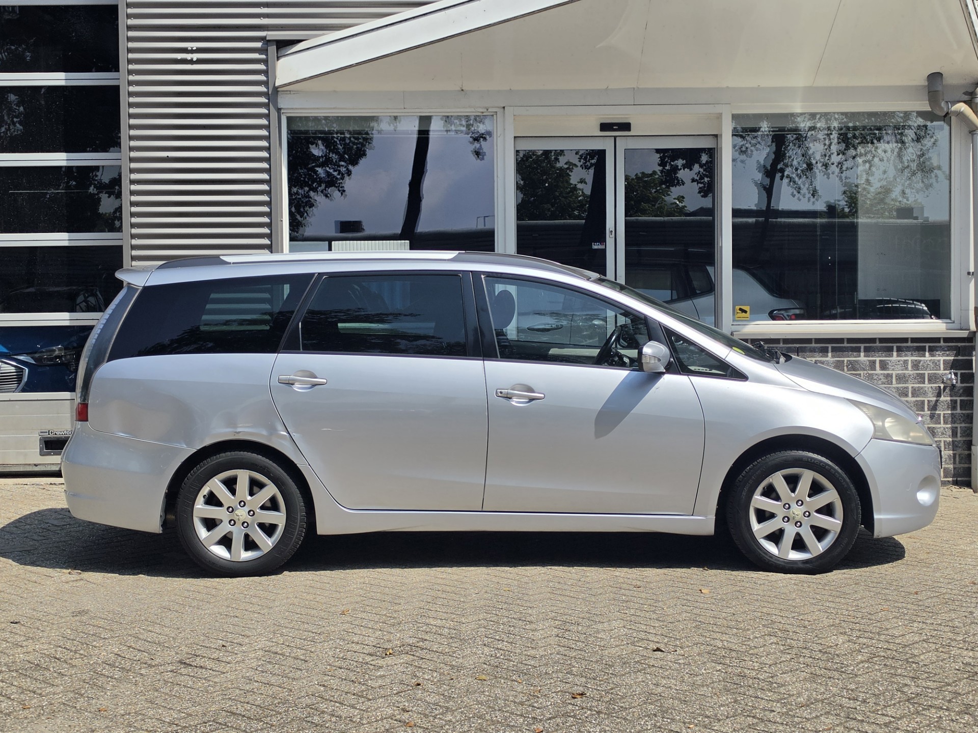Foto van Mitsubishi Mitsubishi Grandis