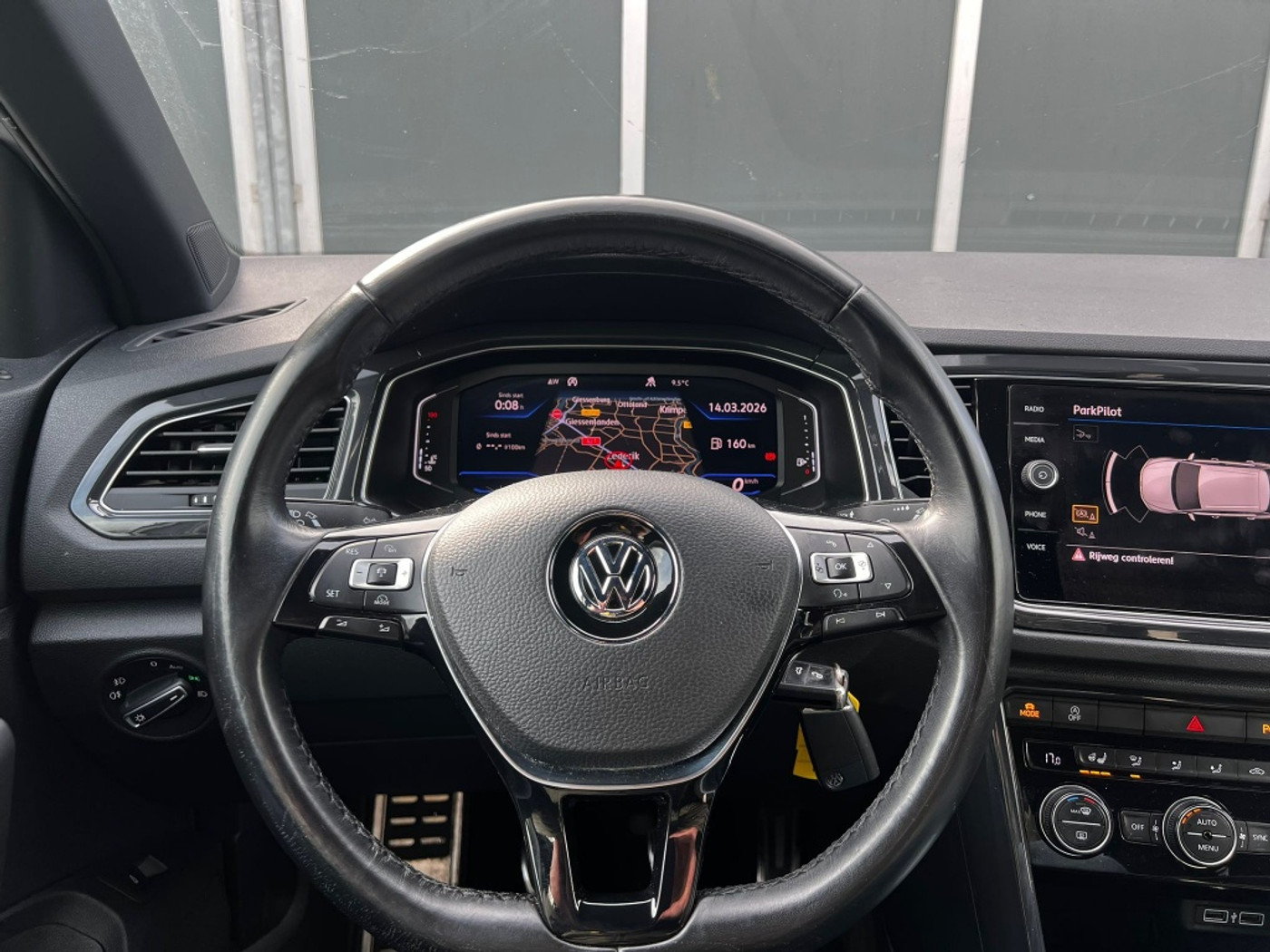Foto van Volkswagen T-roc