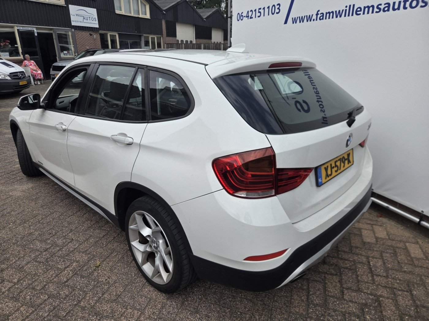 Foto van BMW X1 Sdrive18i