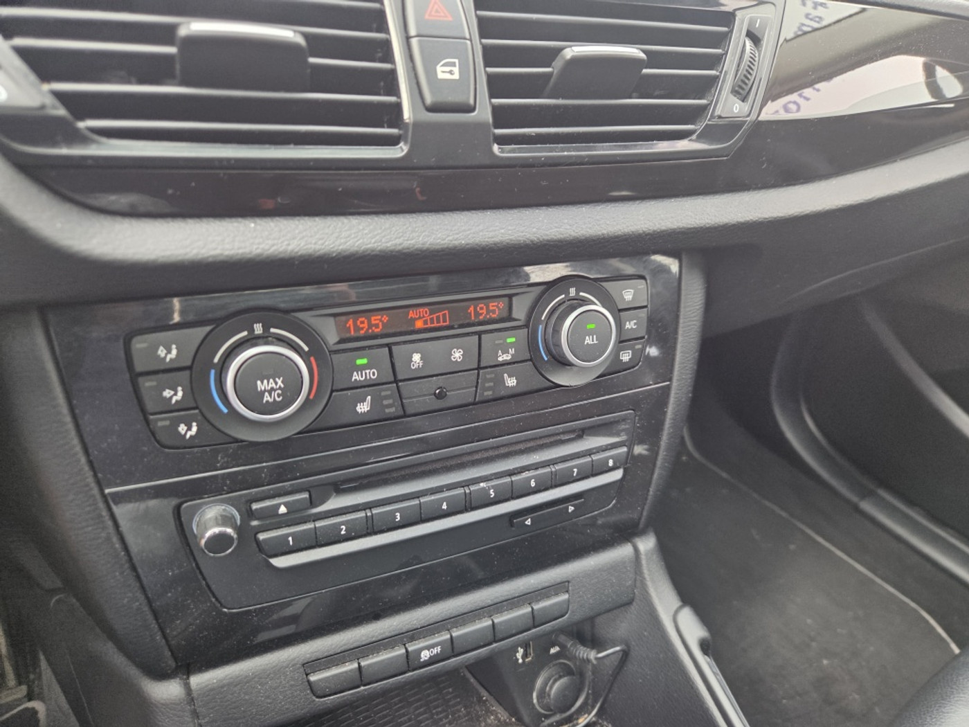 Foto van BMW X1 Sdrive18i