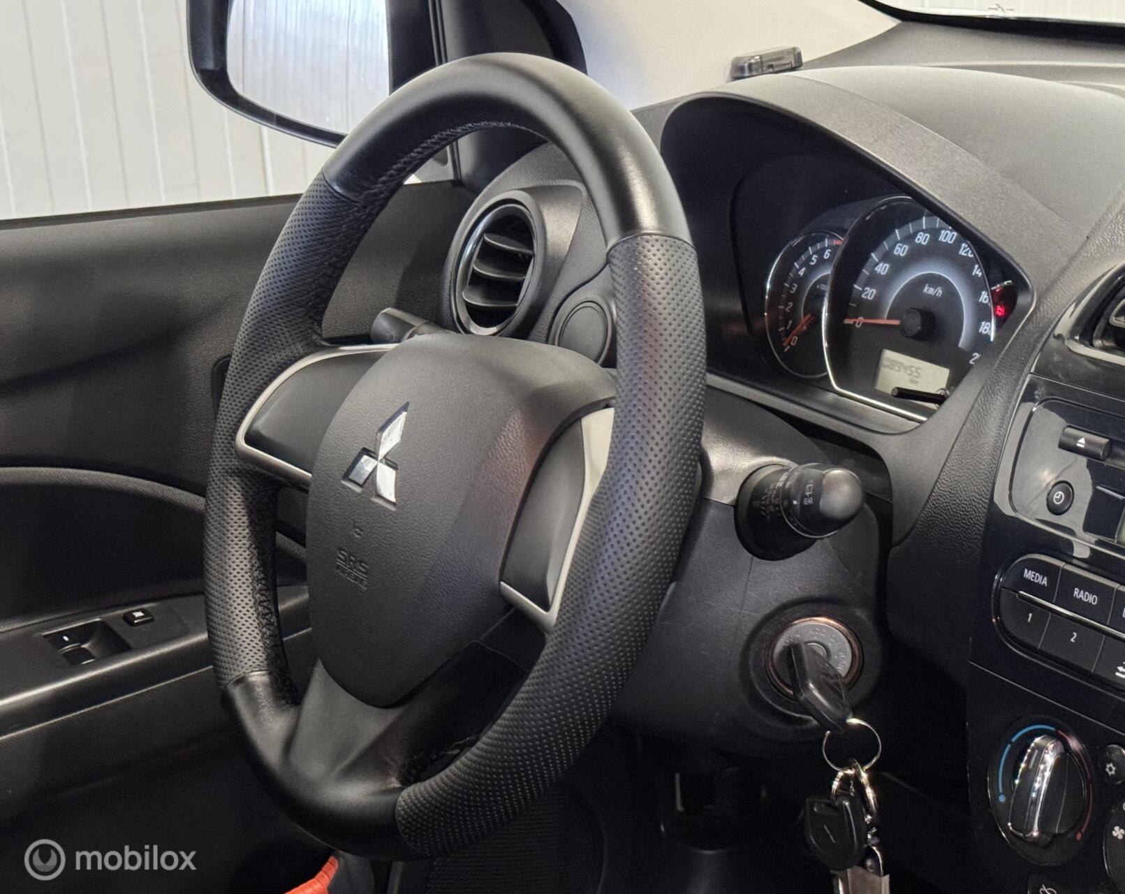 Foto van Mitsubishi Mitsubishi Space Star