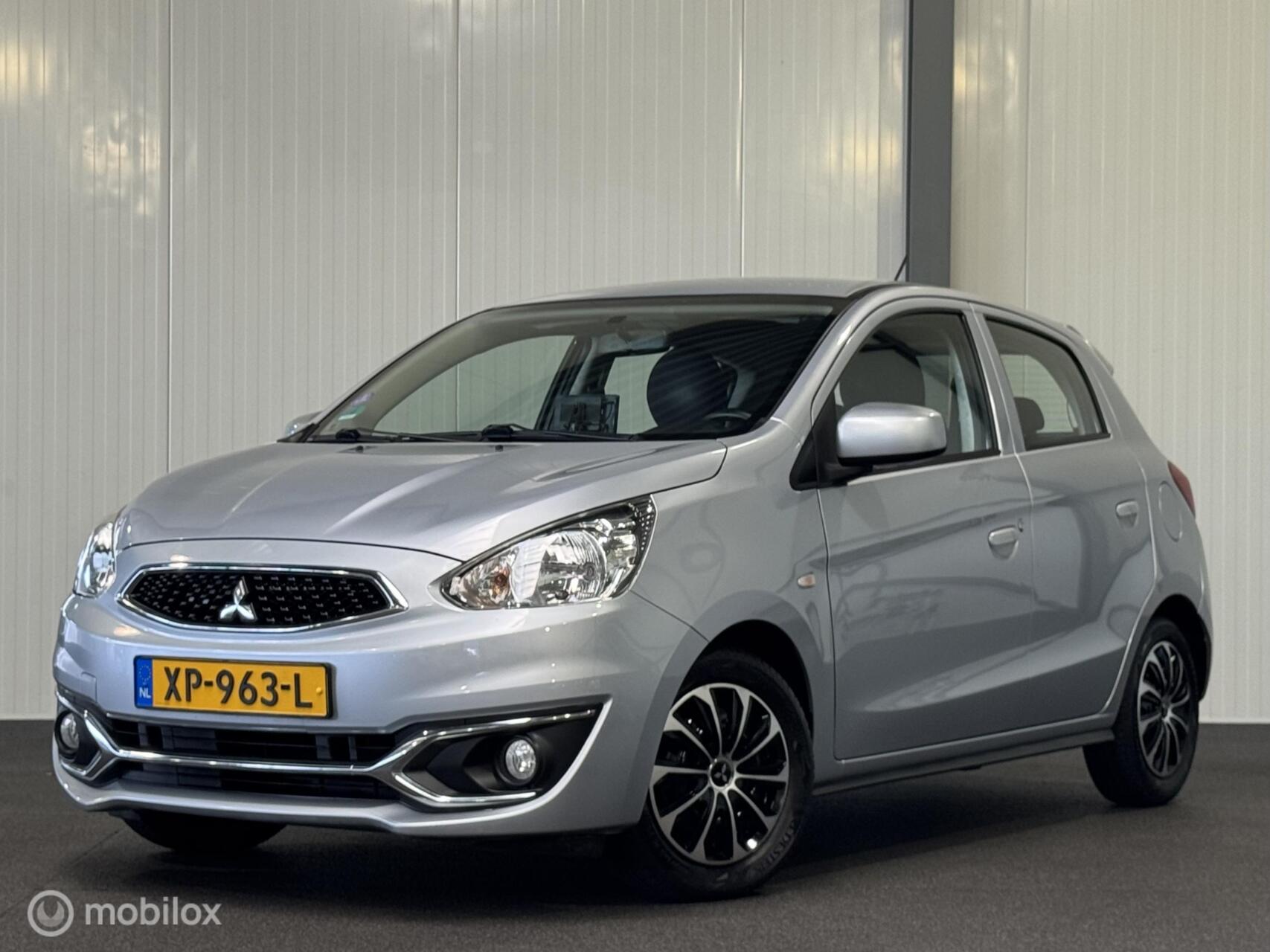 Mitsubishi Mitsubishi Space Star 1.0 Cool+ 2019 - voorkant