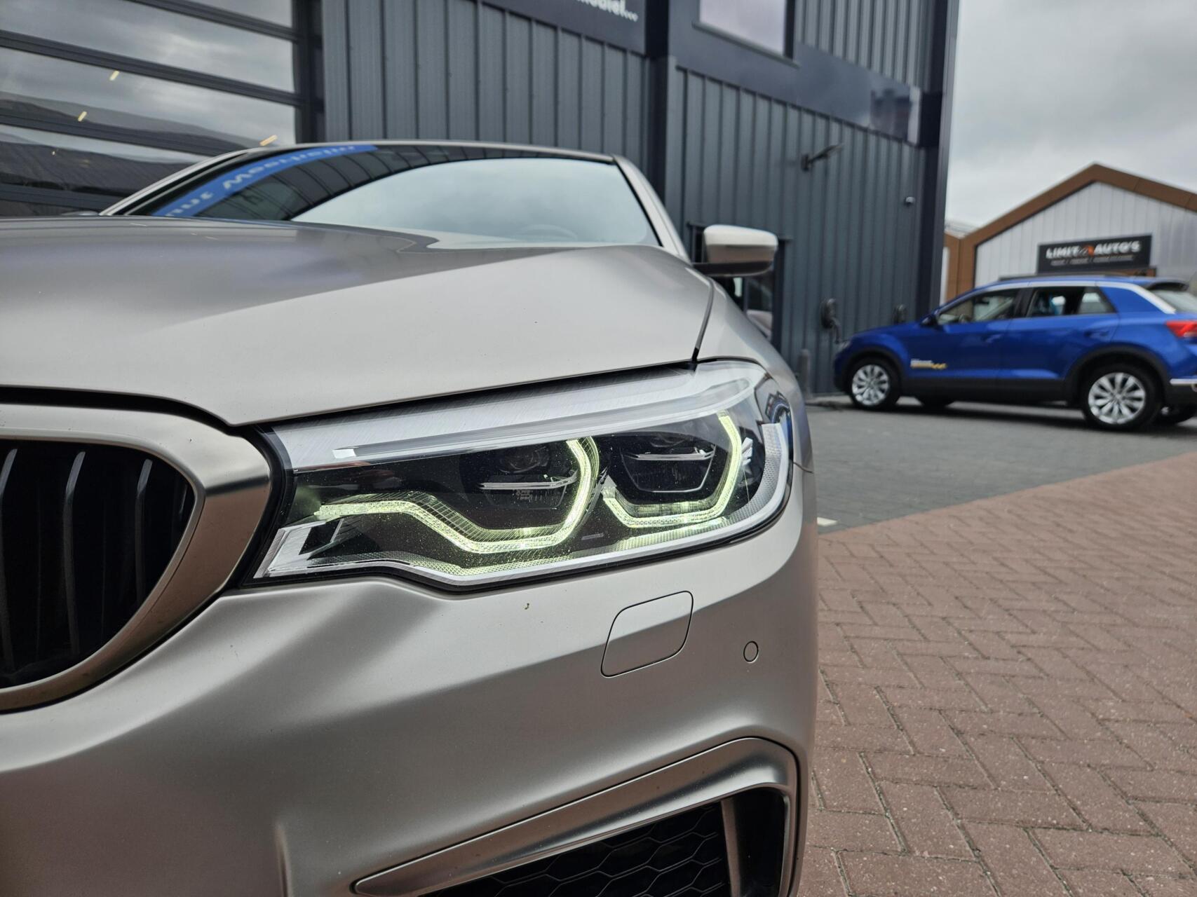 Foto van BMW M550i xDrive