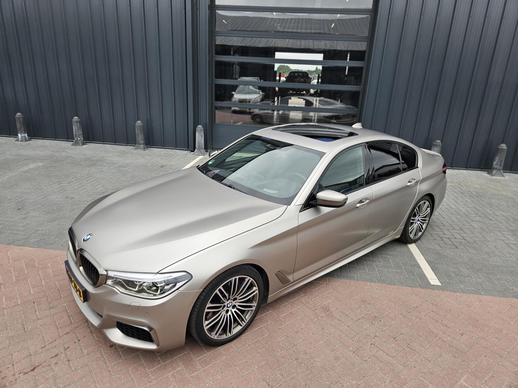 Foto van BMW M550i xDrive