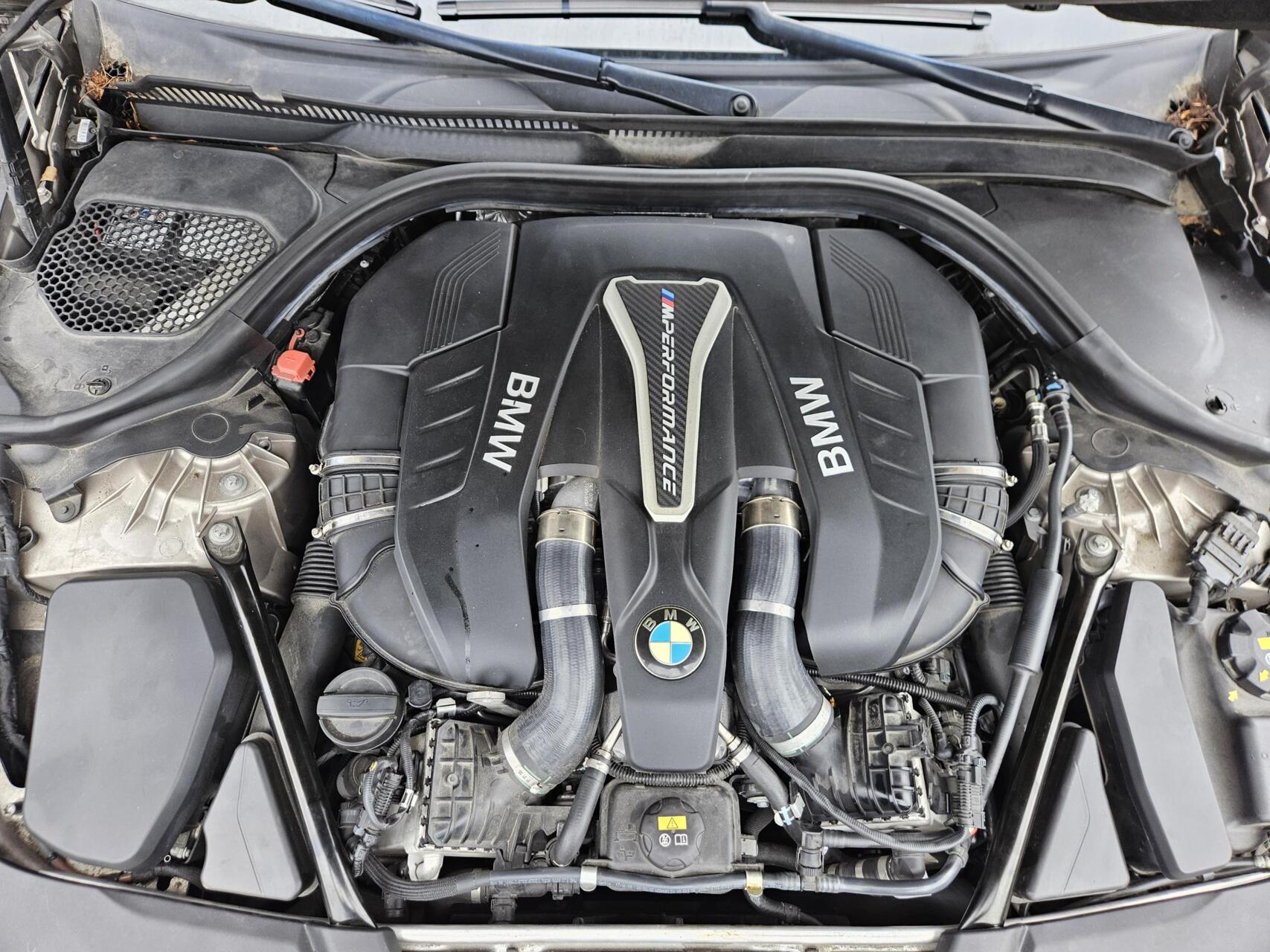 Foto van BMW M550i xDrive