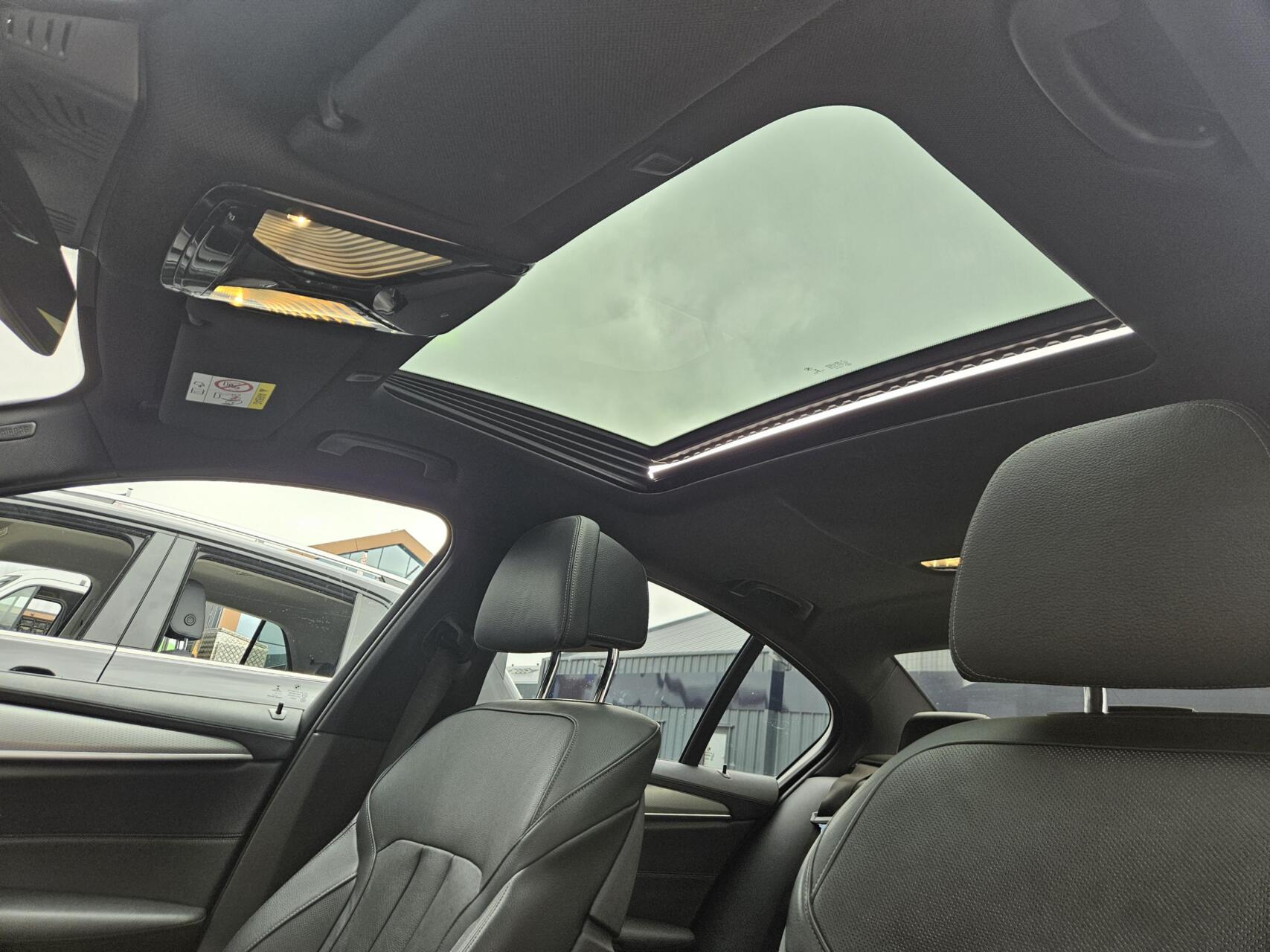 Foto van BMW M550i xDrive