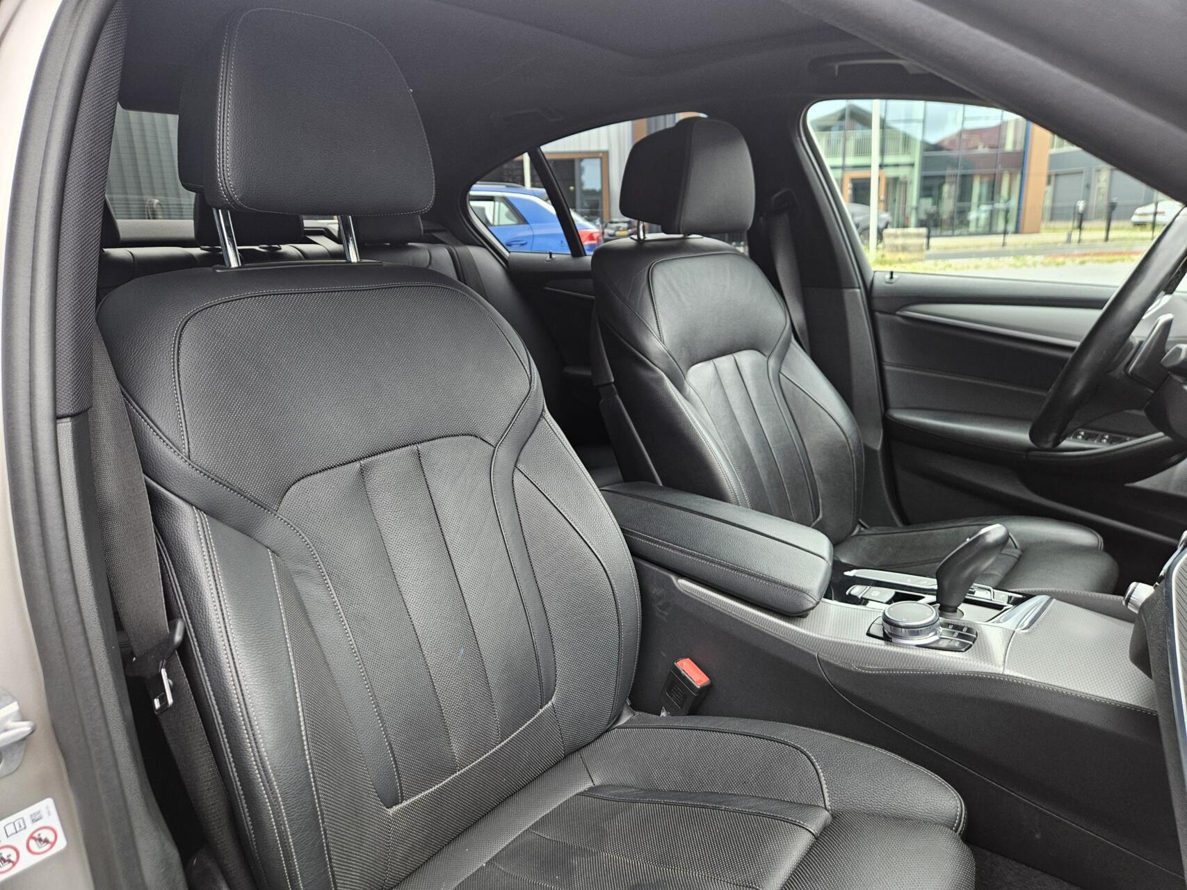 Foto van BMW M550i xDrive
