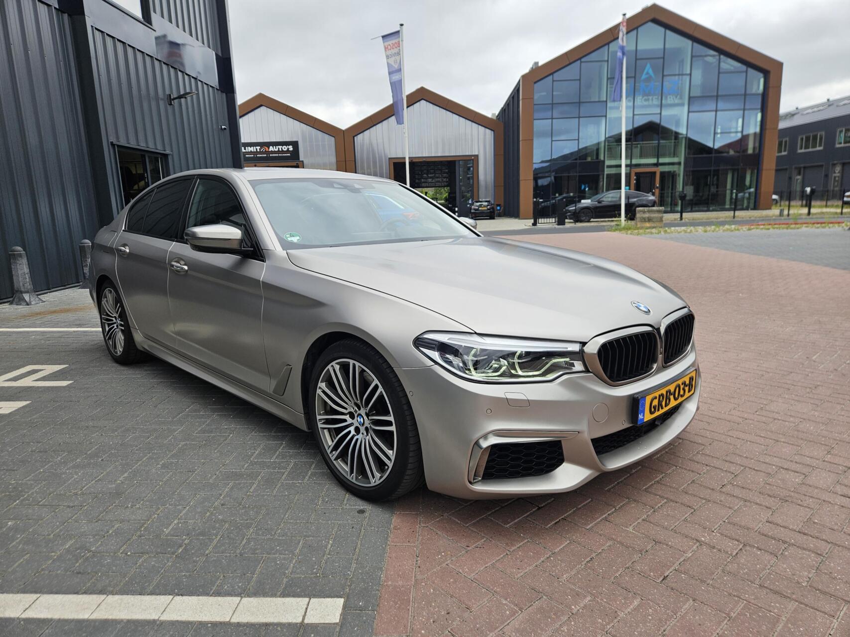 Foto van BMW M550i xDrive