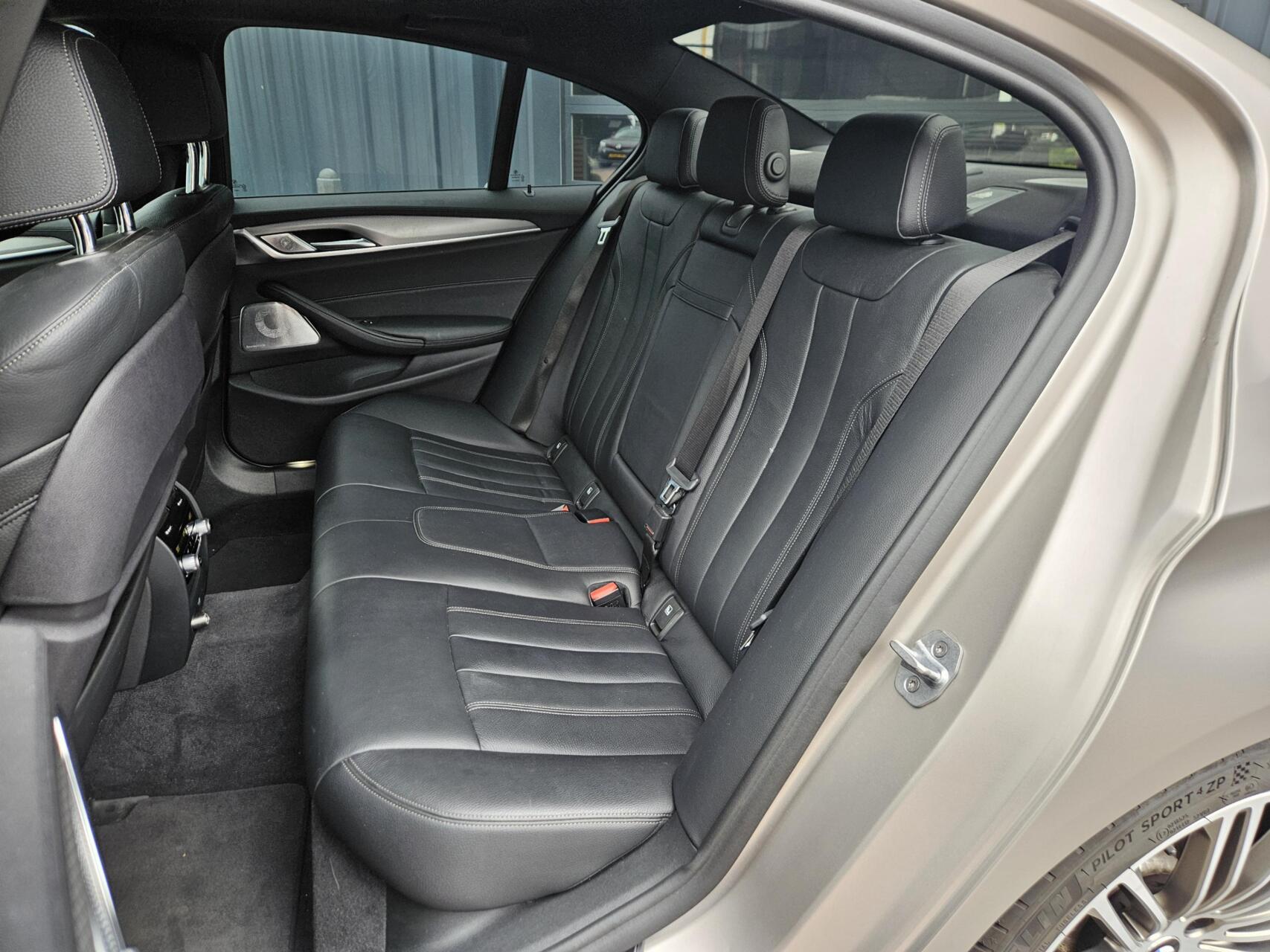 Foto van BMW M550i xDrive