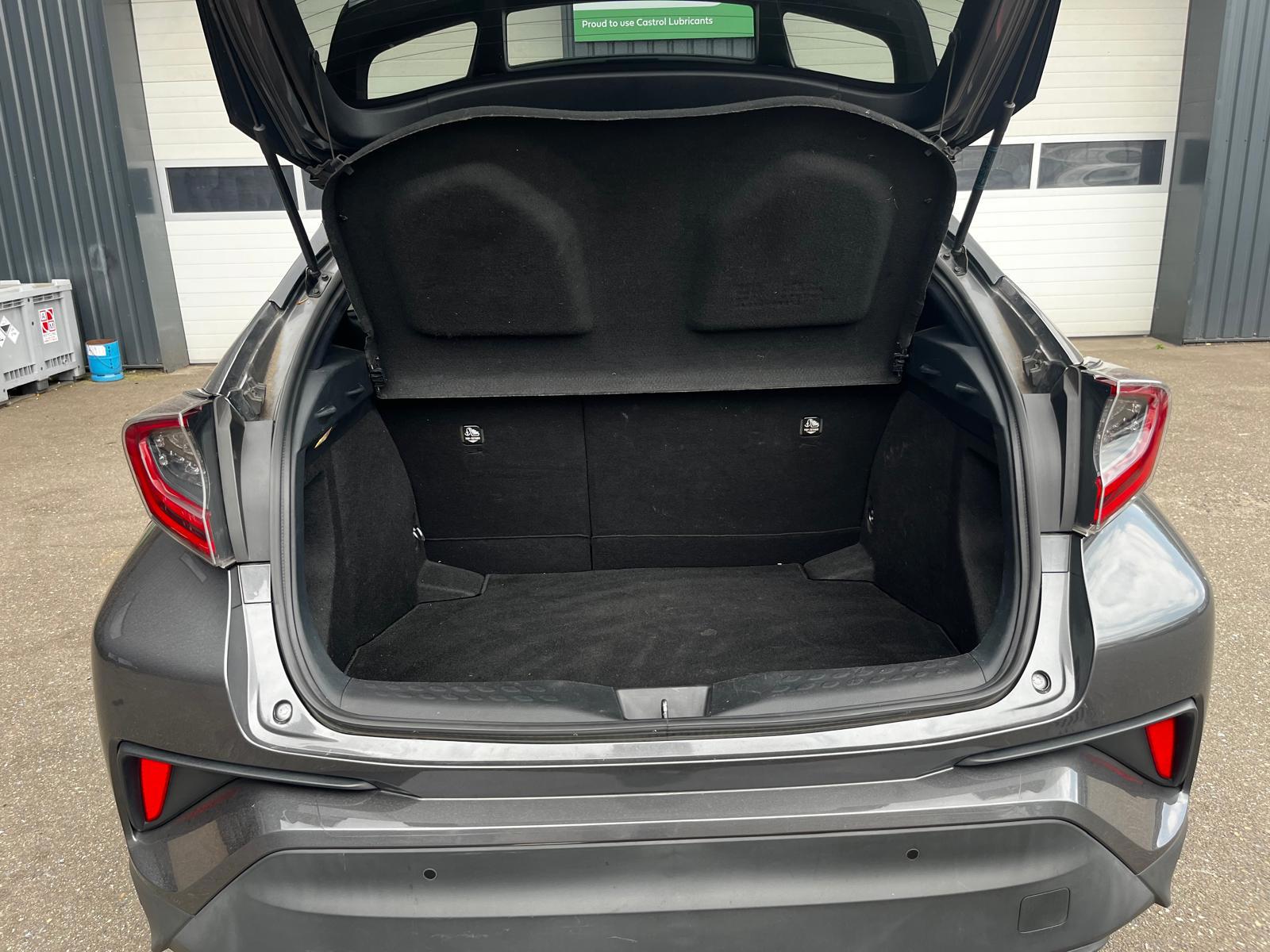 Foto van Toyota Toyota C-hr