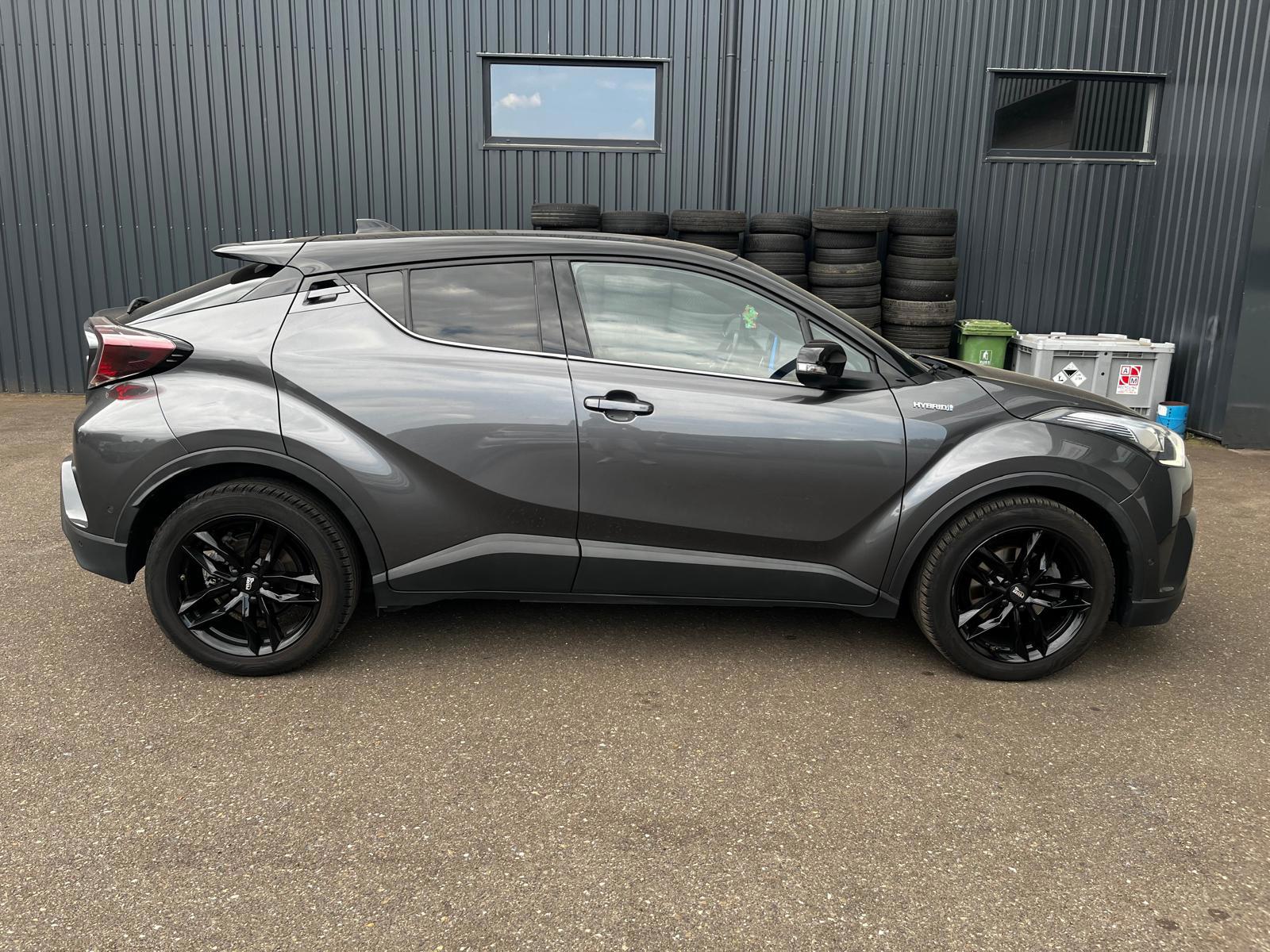 Foto van Toyota Toyota C-hr