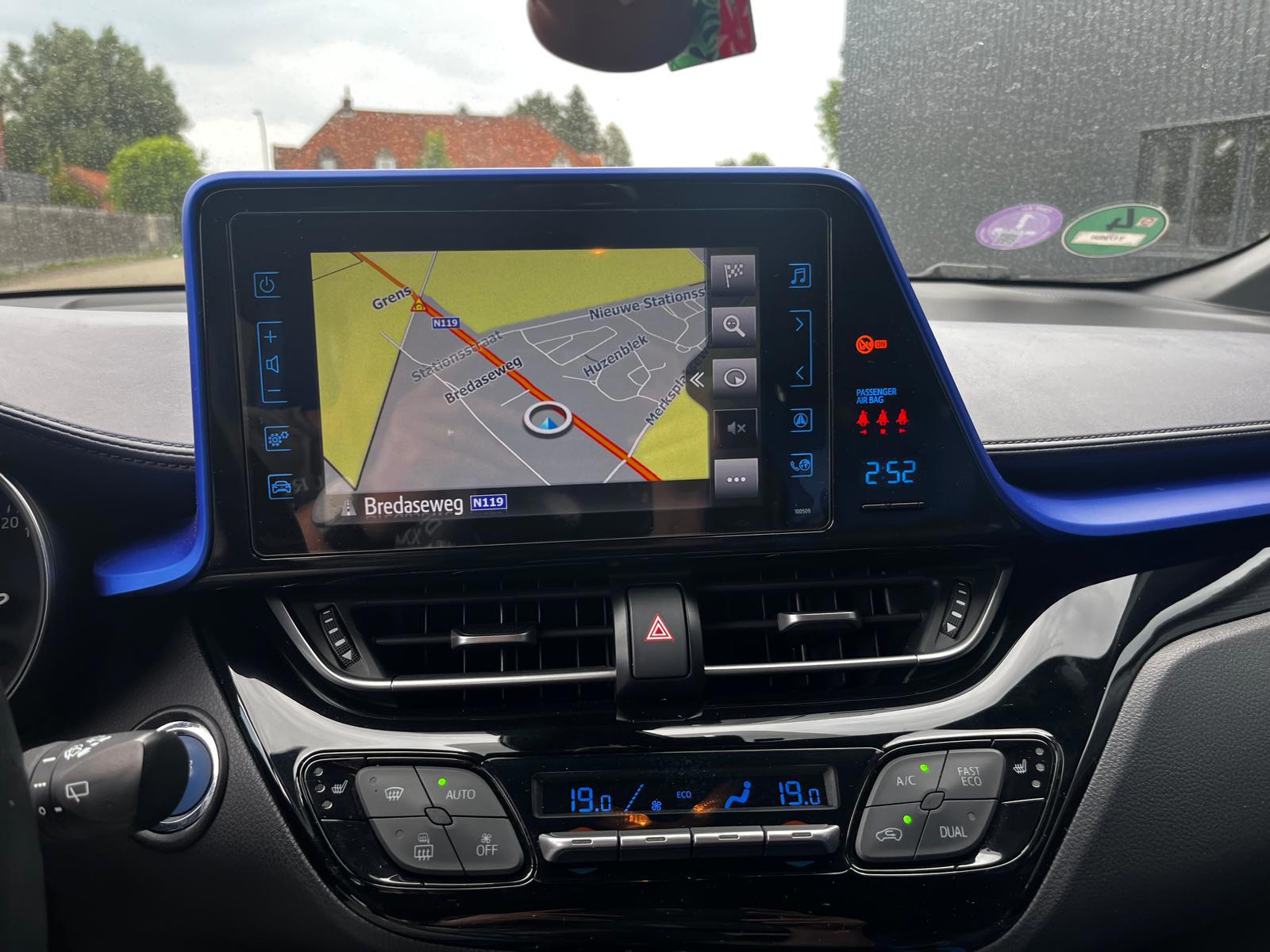 Foto van Toyota Toyota C-hr