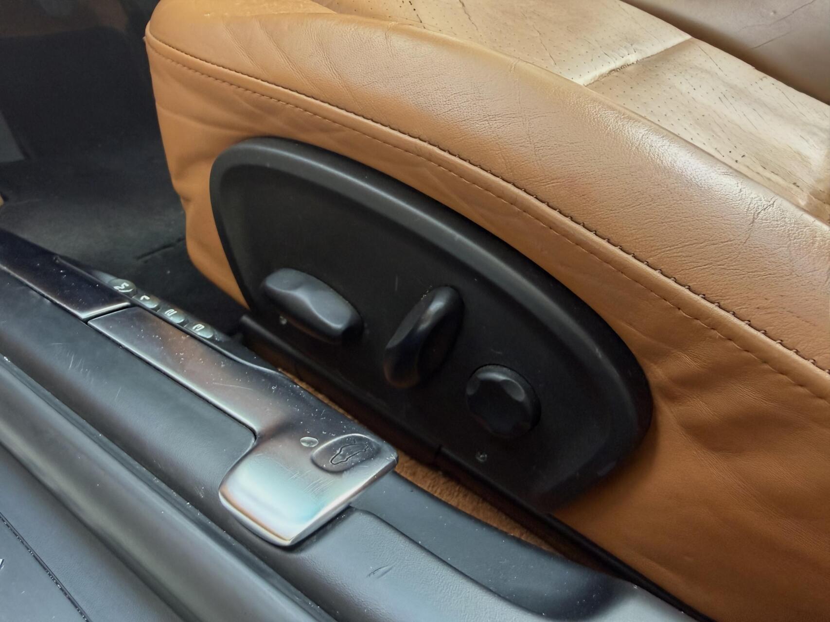 Foto van Porsche 911 Carrera 4