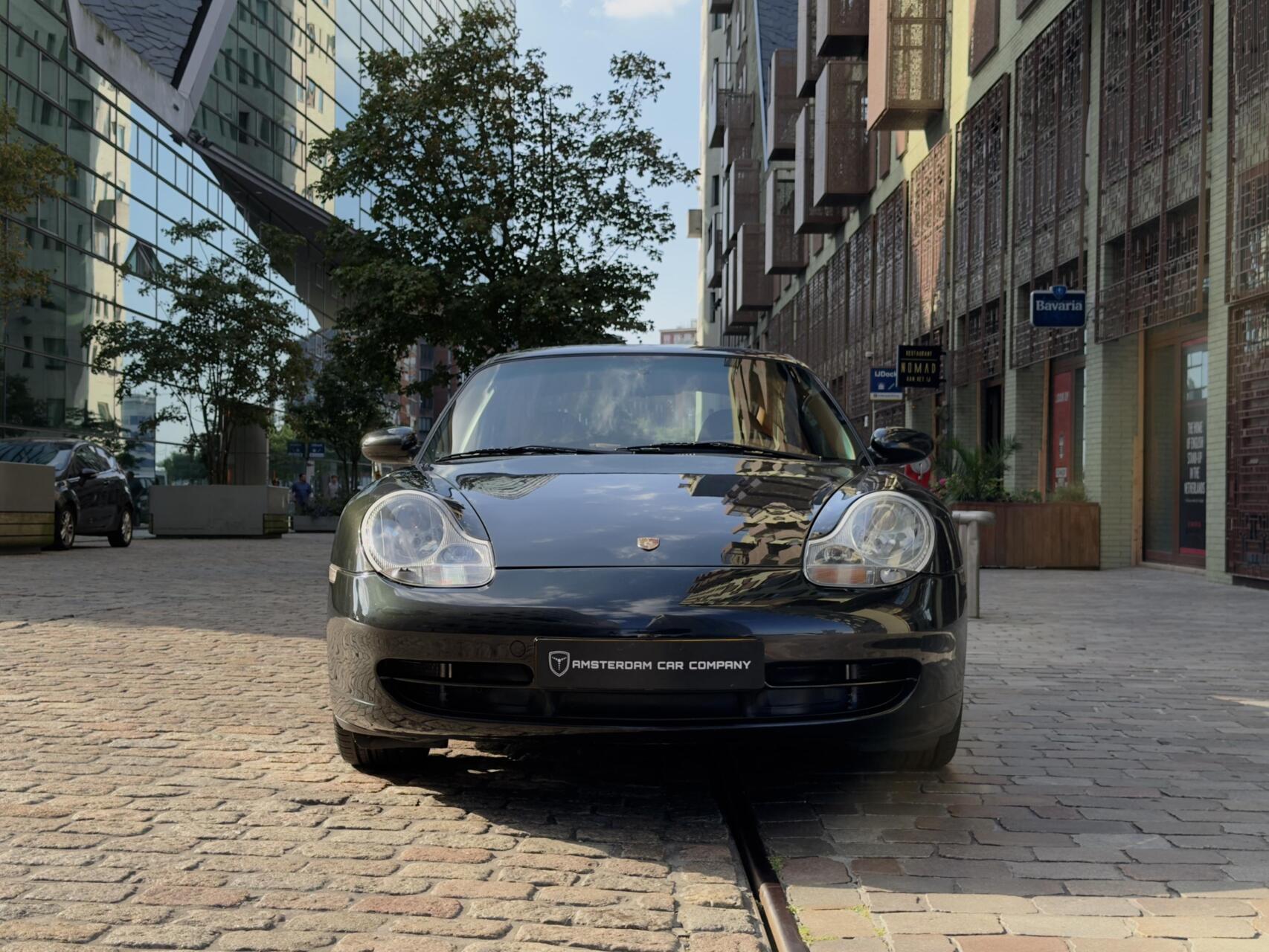 Foto van Porsche 911 Carrera 4