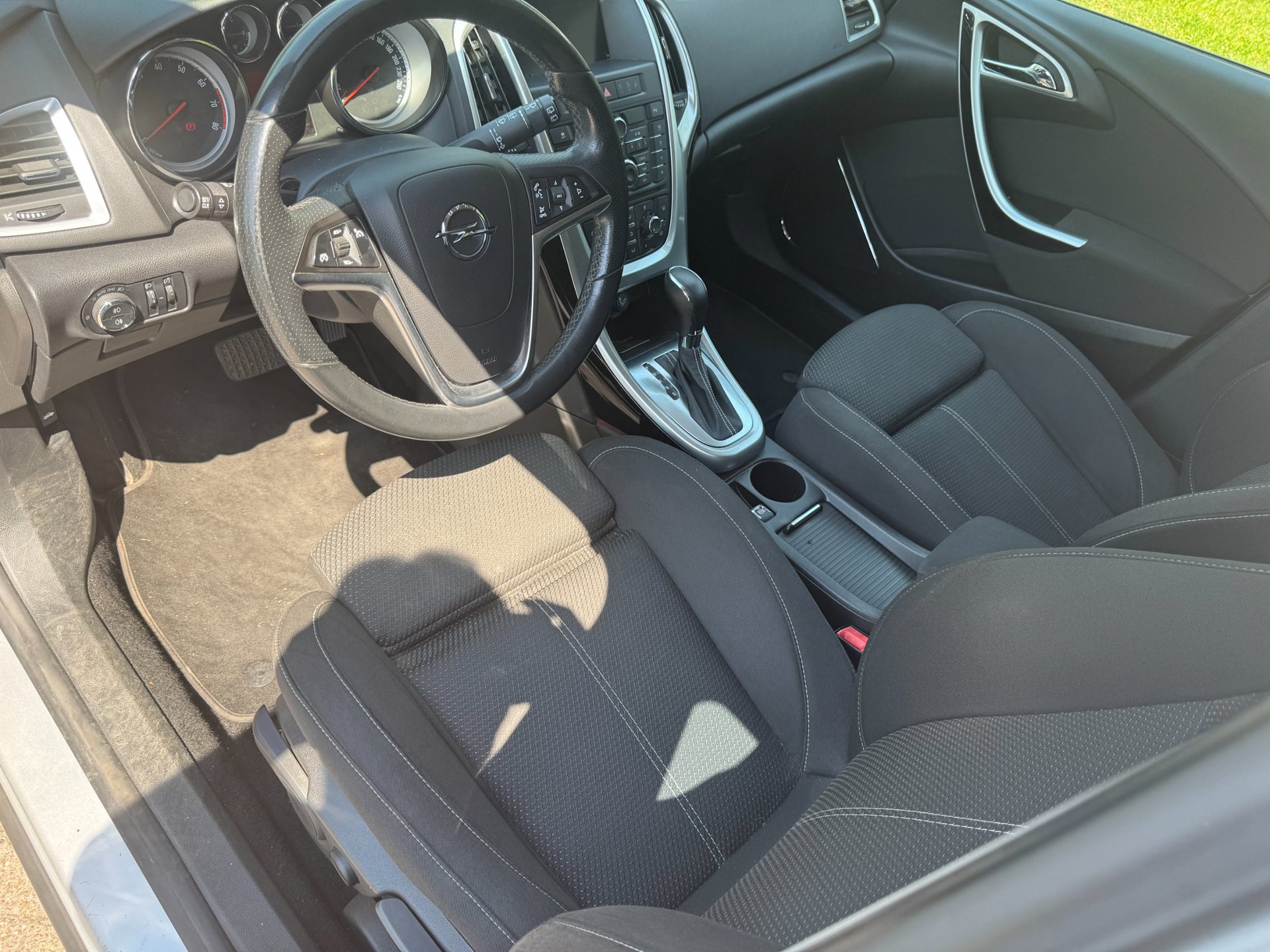 Foto van Opel Astra Sports Tourer