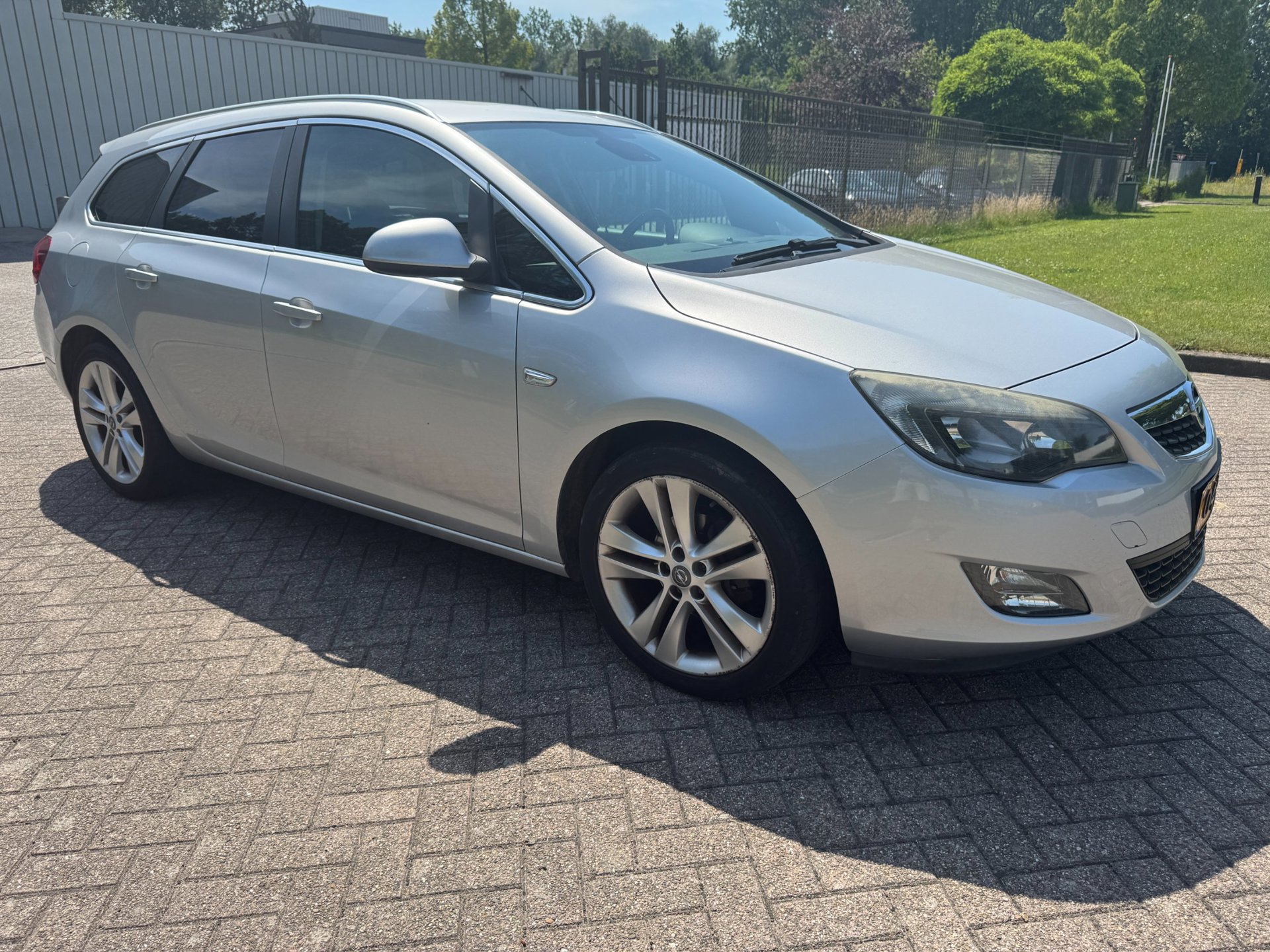 Foto van Opel Astra Sports Tourer
