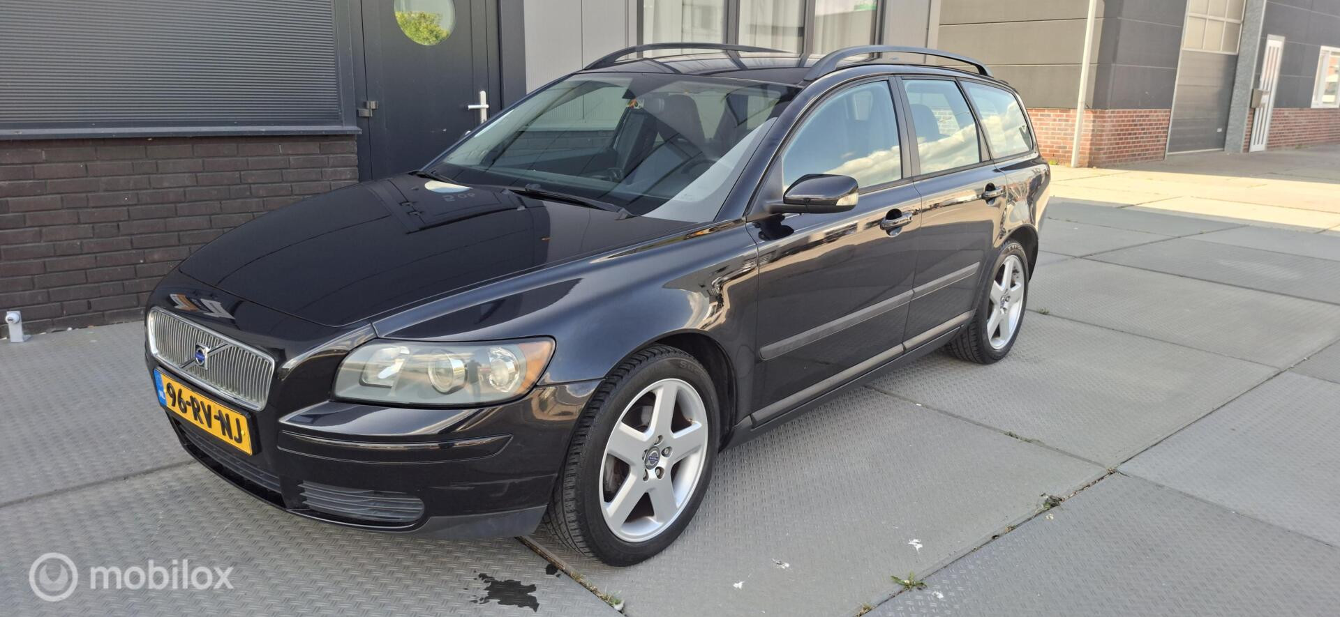 Volvo V50 1.8 Kinetic 2005 - voorkant