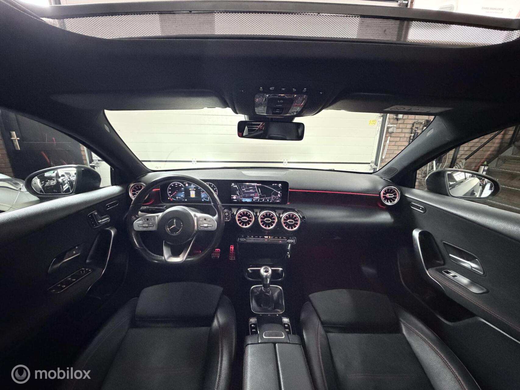 Foto van Mercedes-Benz A 180