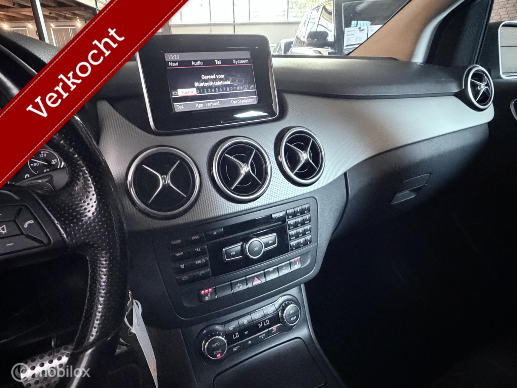 Foto van Mercedes-Benz B 200