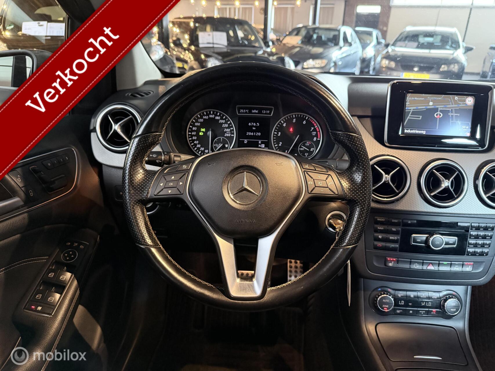 Foto van Mercedes-Benz B 200