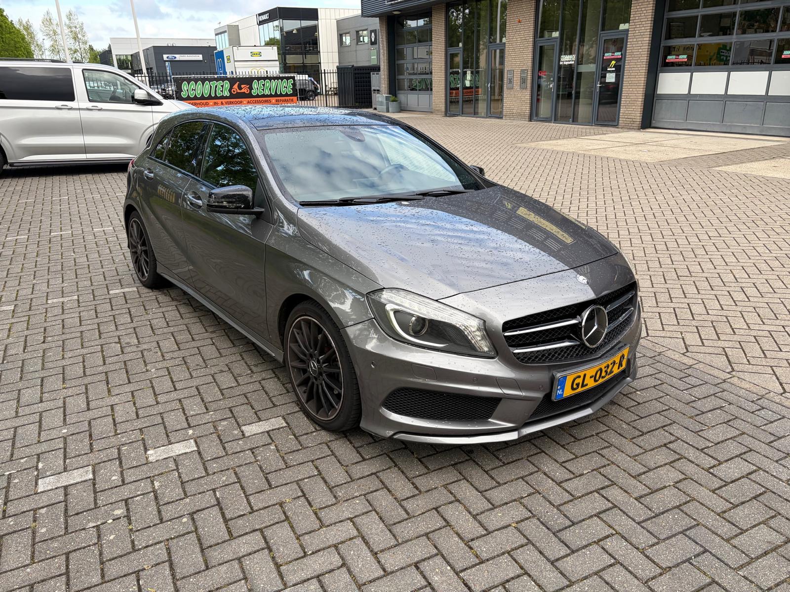 Foto van Mercedes-Benz A 180