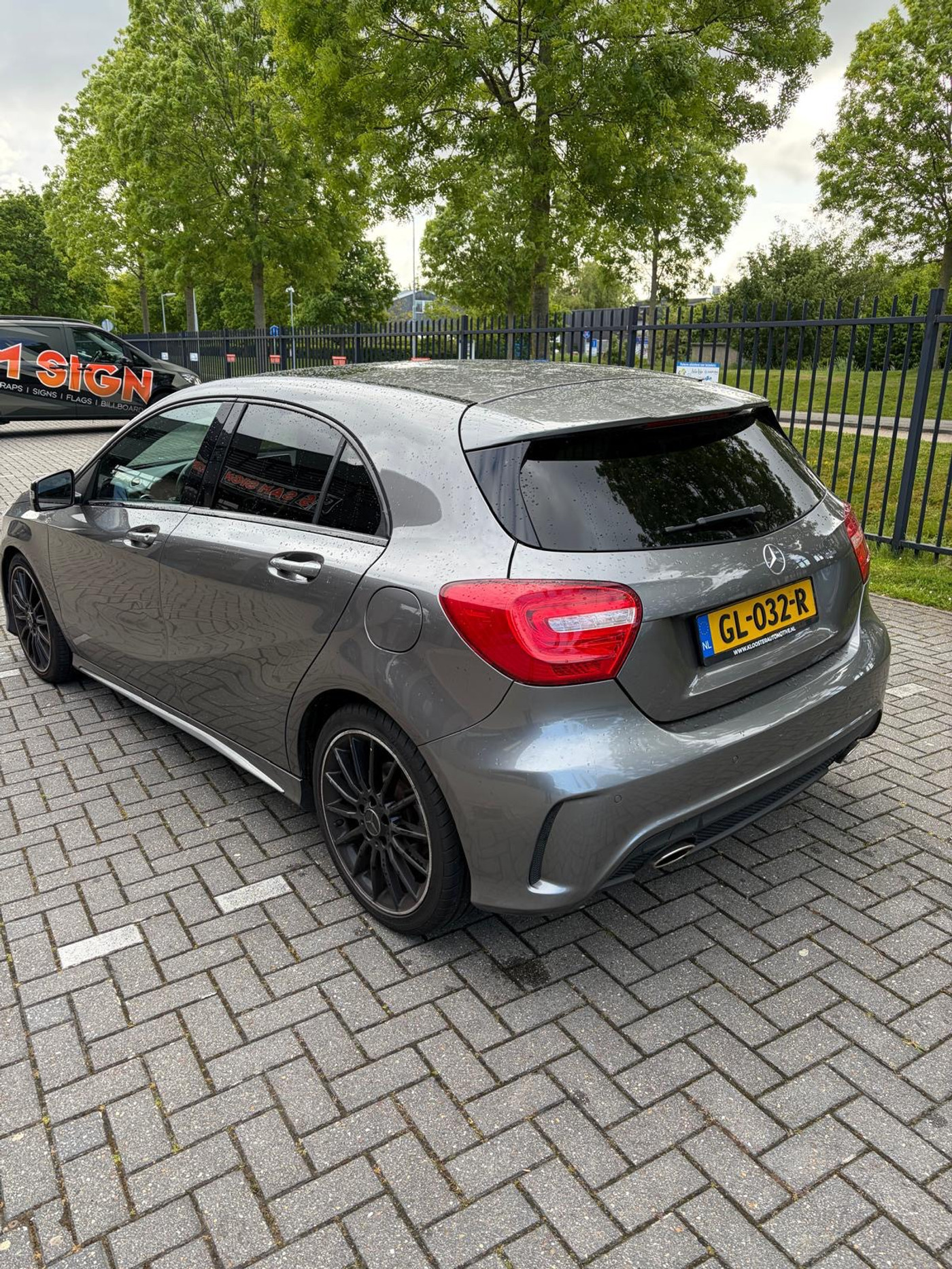 Foto van Mercedes-Benz A 180