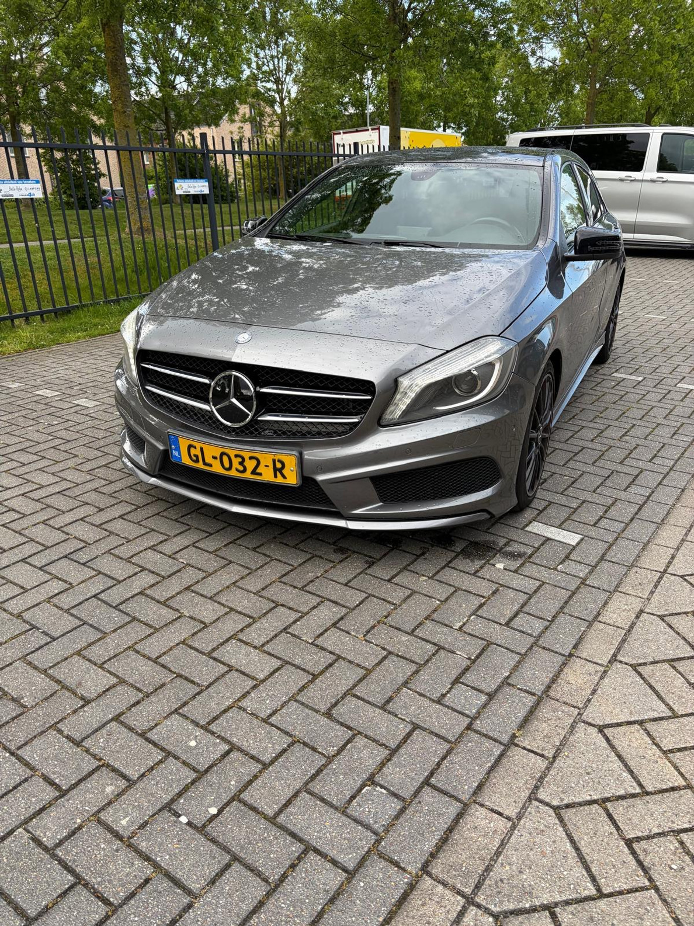 Foto van Mercedes-Benz A 180