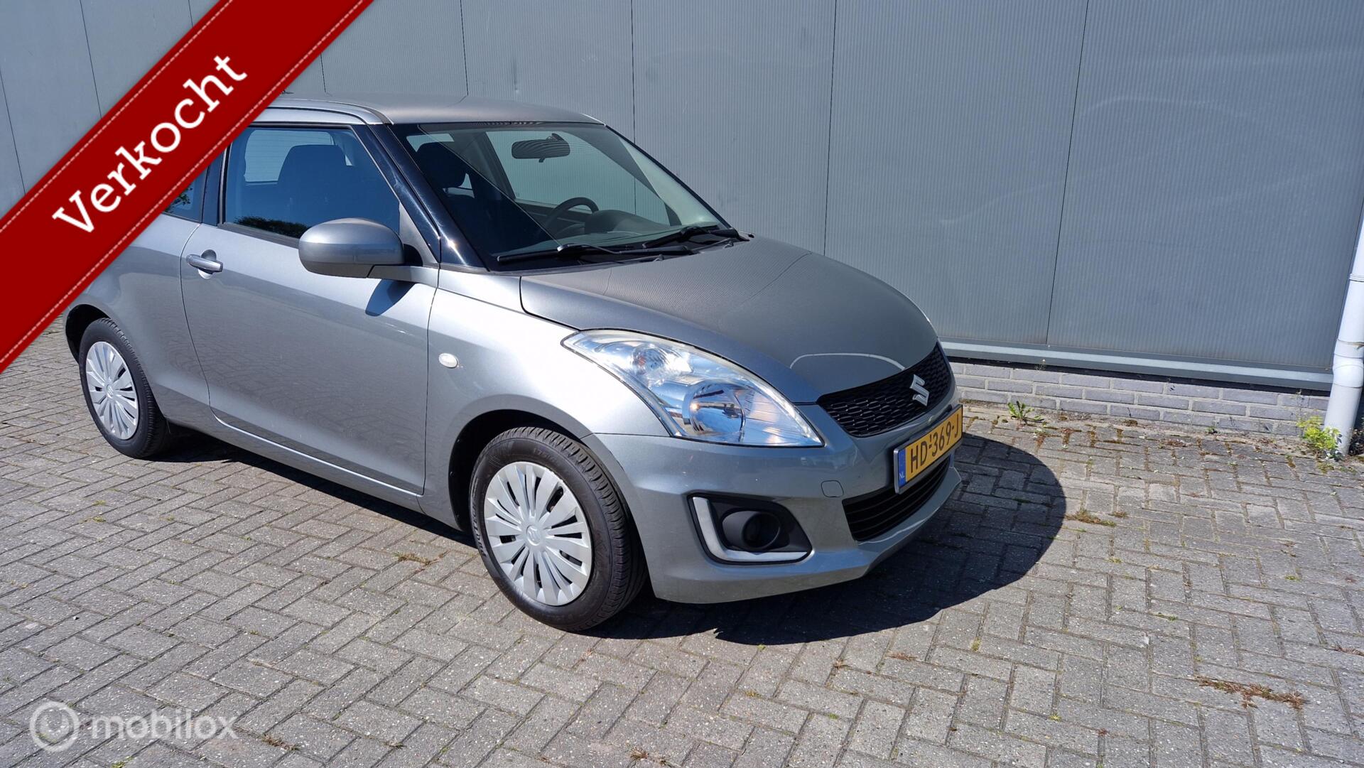 Suzuki Swift 1.2 Comfort EASSS 2015 - voorkant