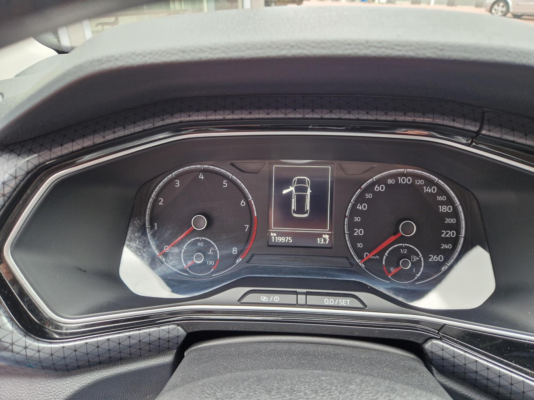 Foto van Volkswagen T-cross