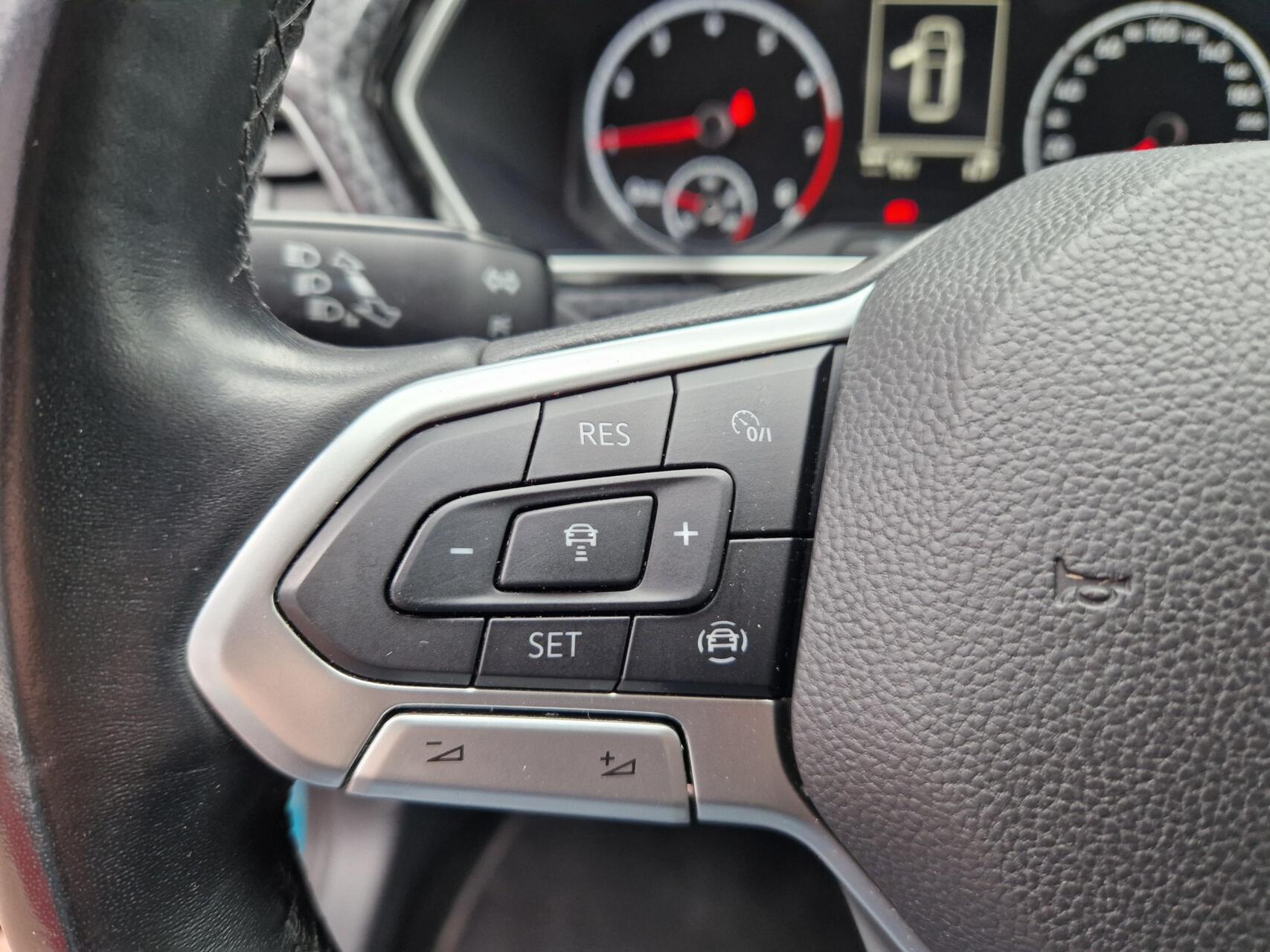 Foto van Volkswagen T-cross