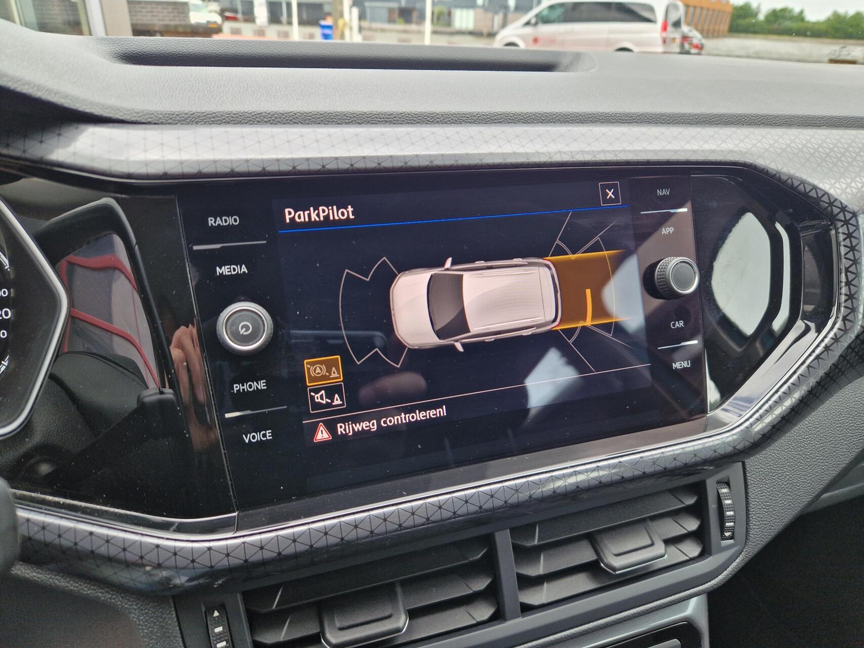 Foto van Volkswagen T-cross