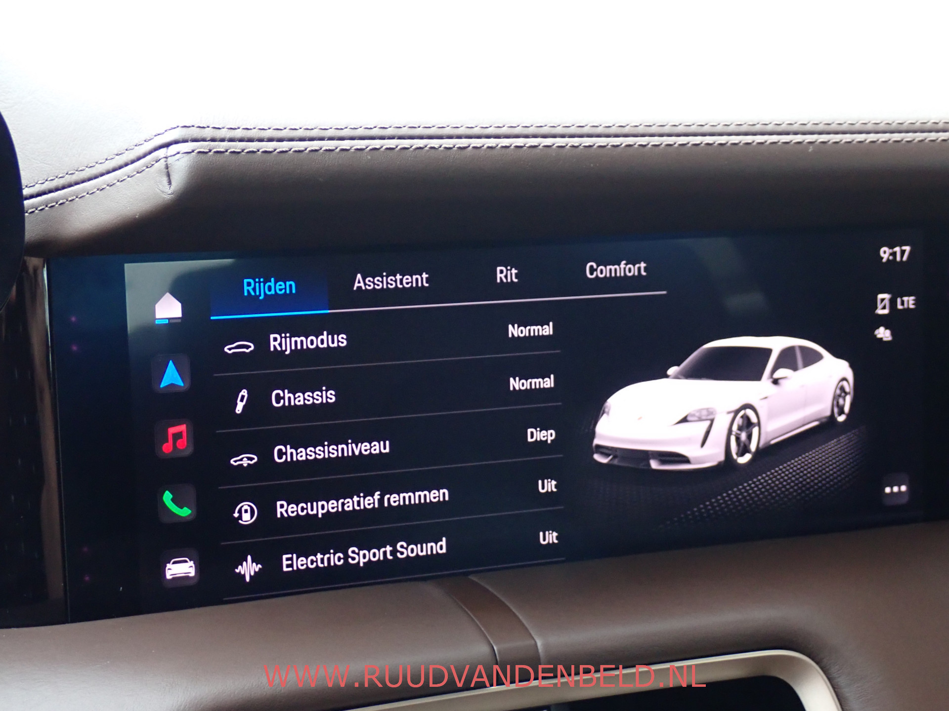 Foto van Porsche Taycan Turbo