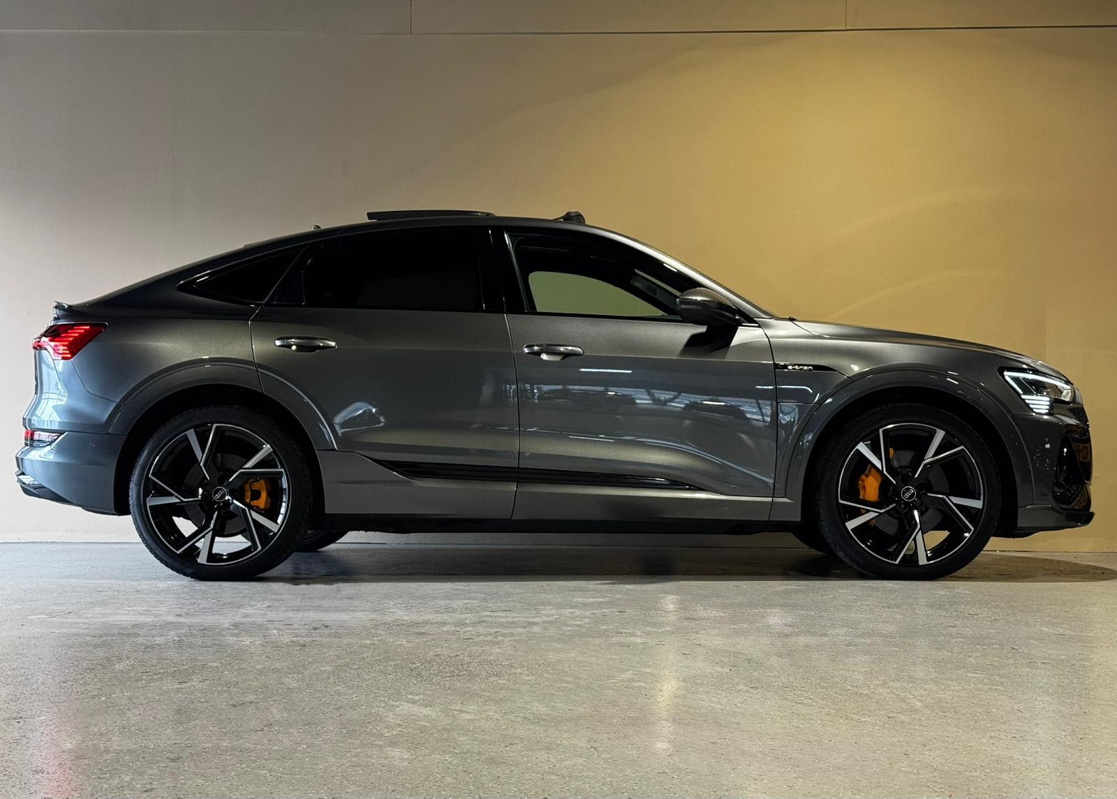 Foto van Audi E-tron Sportback 55