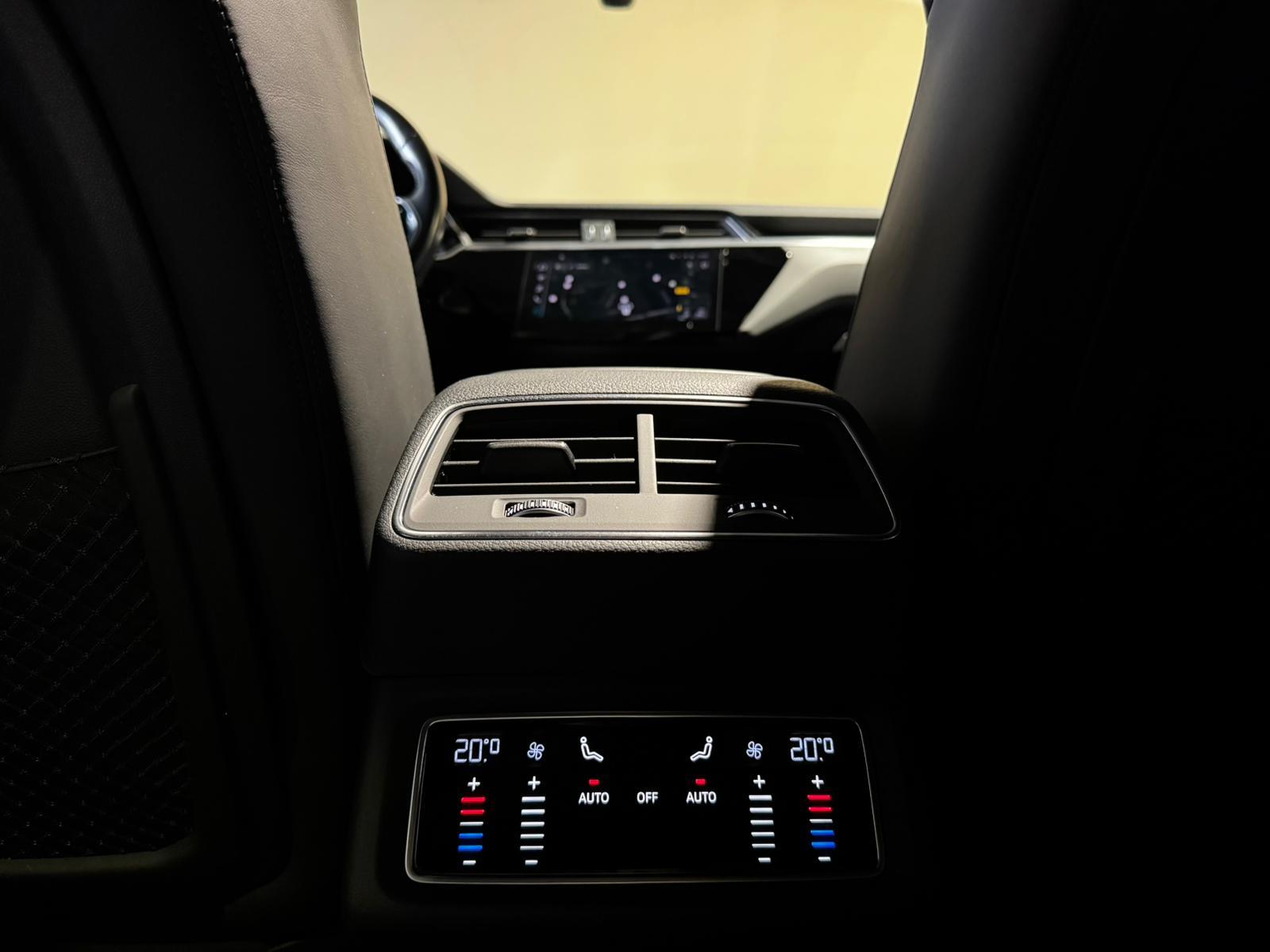 Foto van Audi E-tron Sportback 55