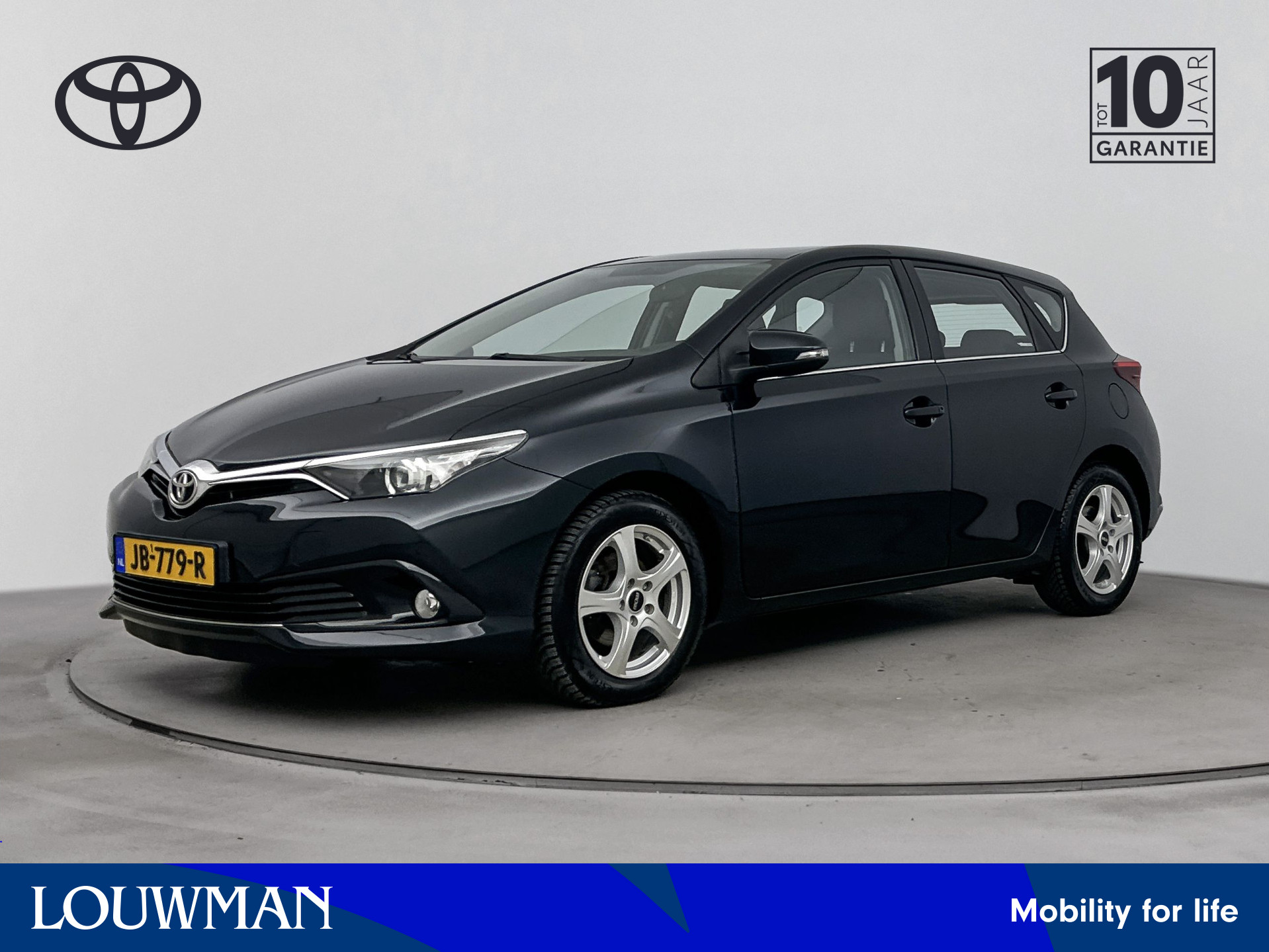 Toyota Toyota Auris 1.2T Aspiration 2016 - voorkant