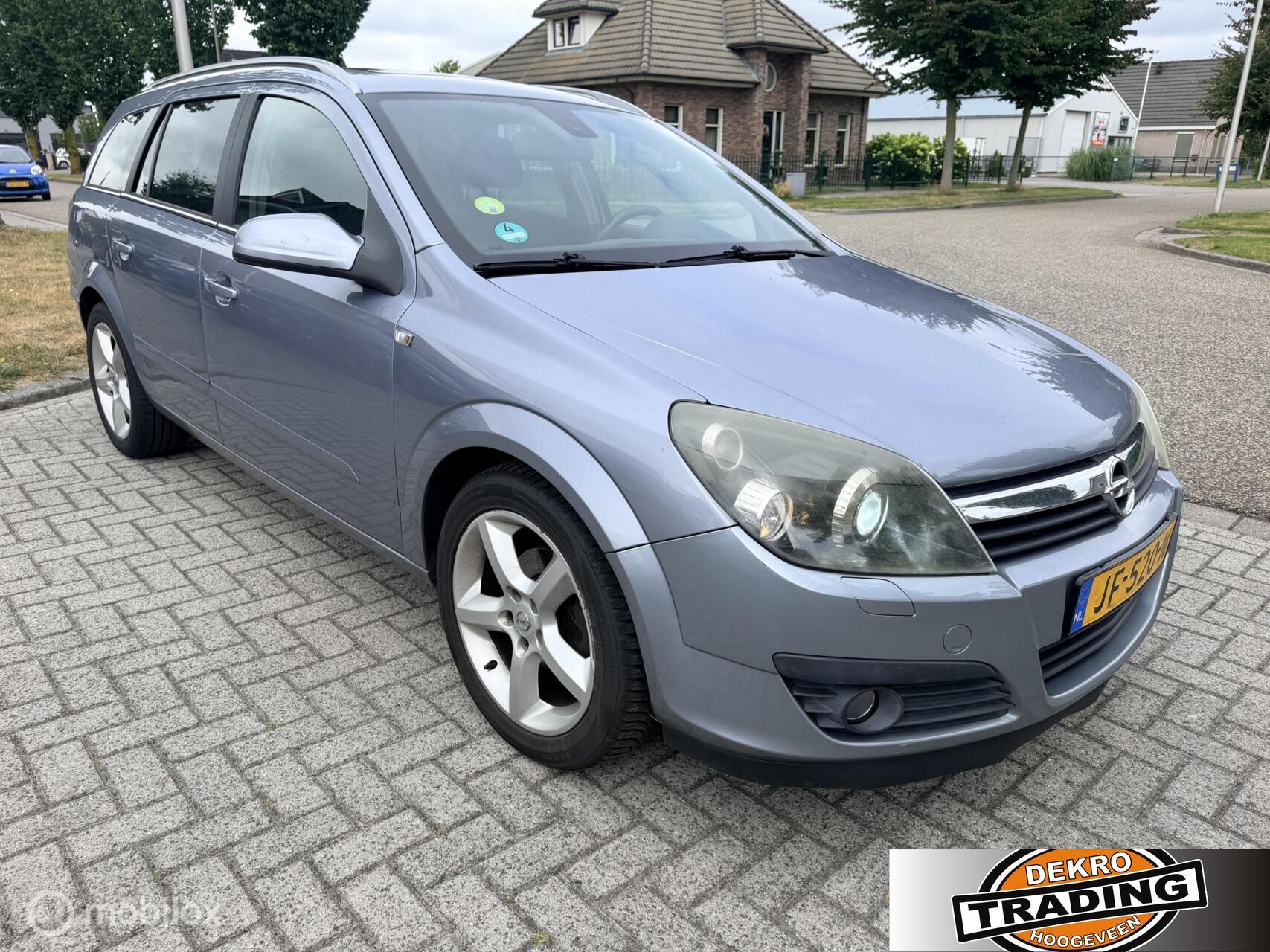 Foto van Opel Astra Wagon
