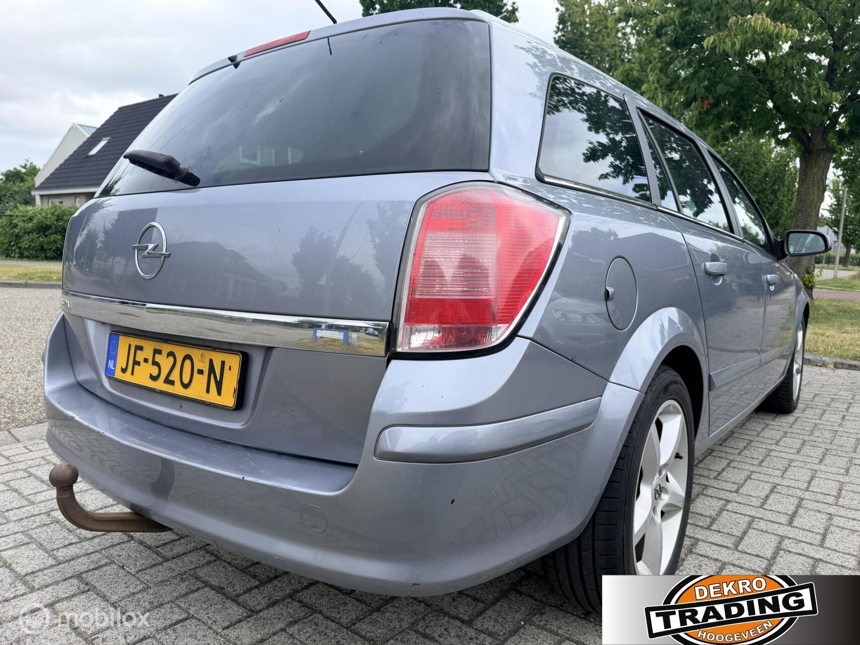 Foto van Opel Astra Wagon