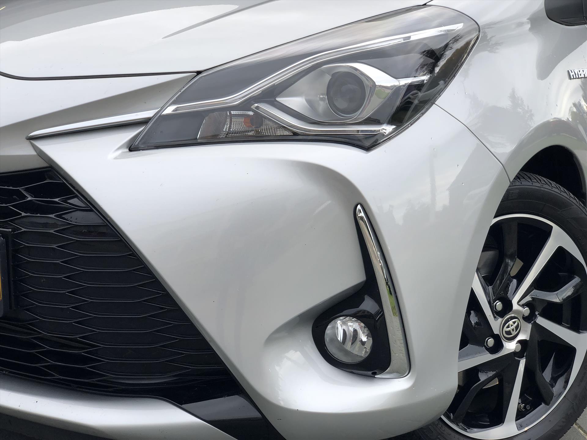 Foto van Toyota Toyota Yaris Hybrid