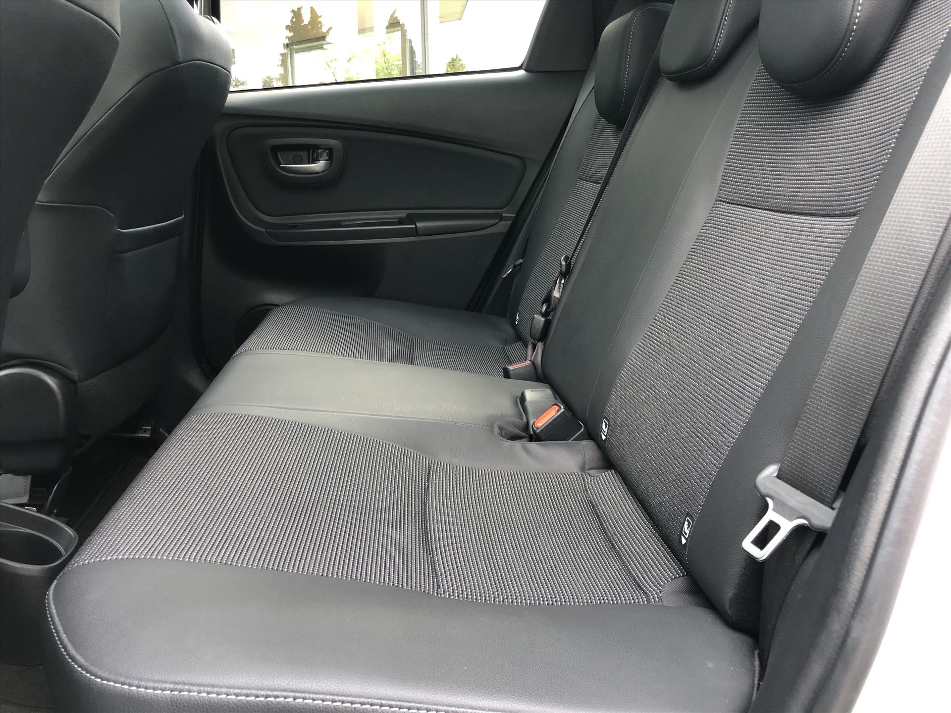 Foto van Toyota Toyota Yaris Hybrid