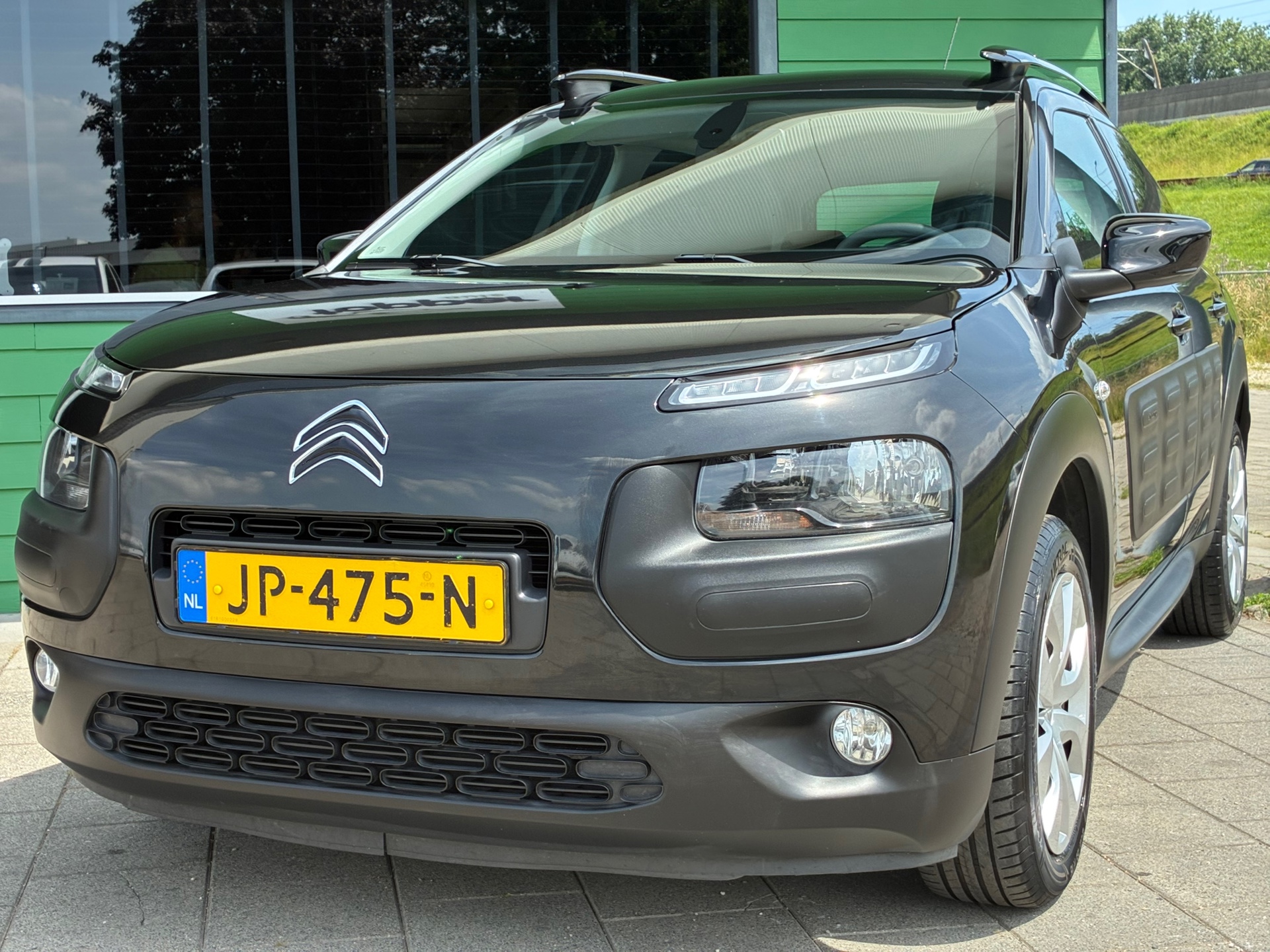 Foto van Citroen C4 Cactus